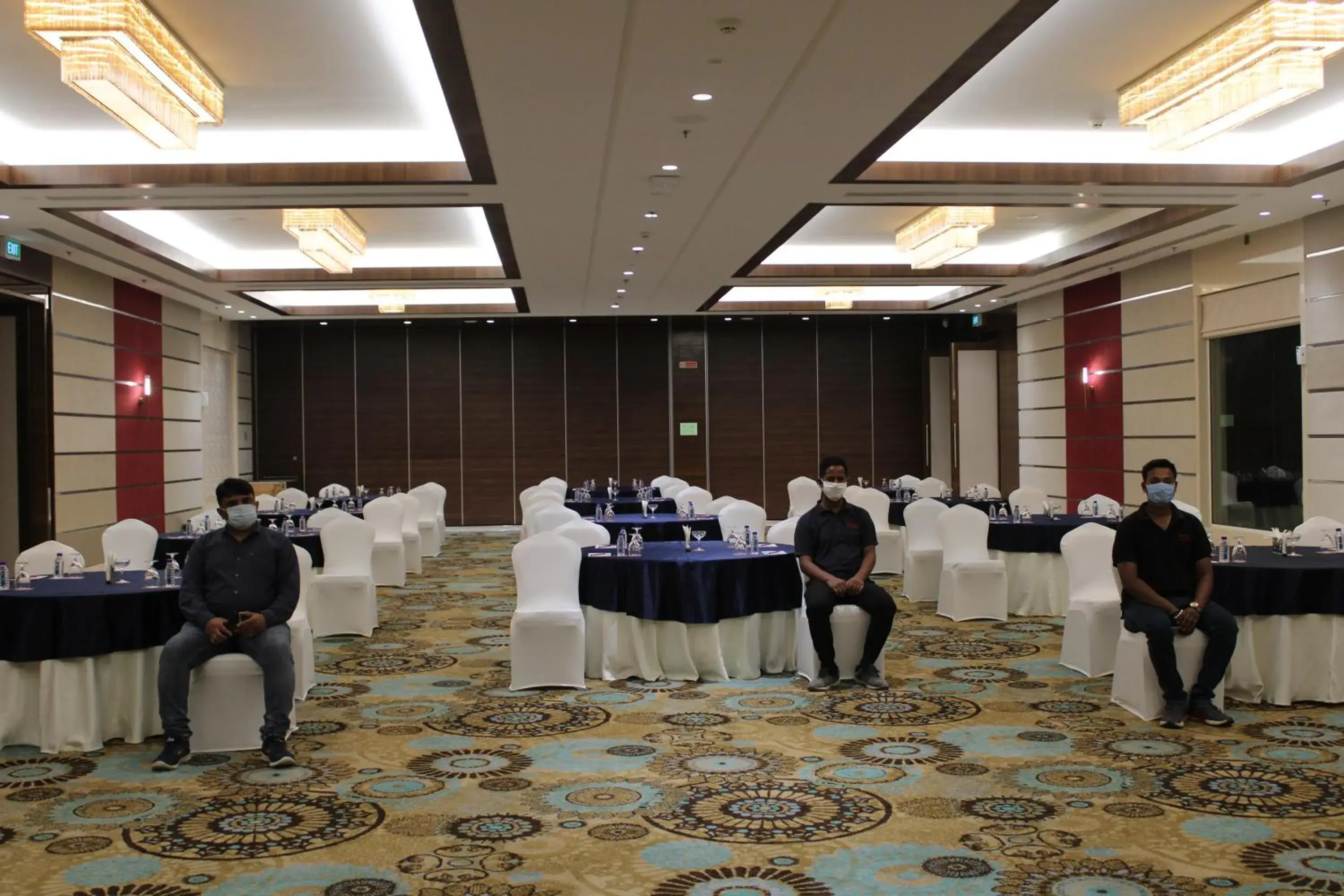 Business facilities in Ramada by Wyndham Gandhidham Shinay Business facilities in Ramada by Wyndham Gandhidham Shinay