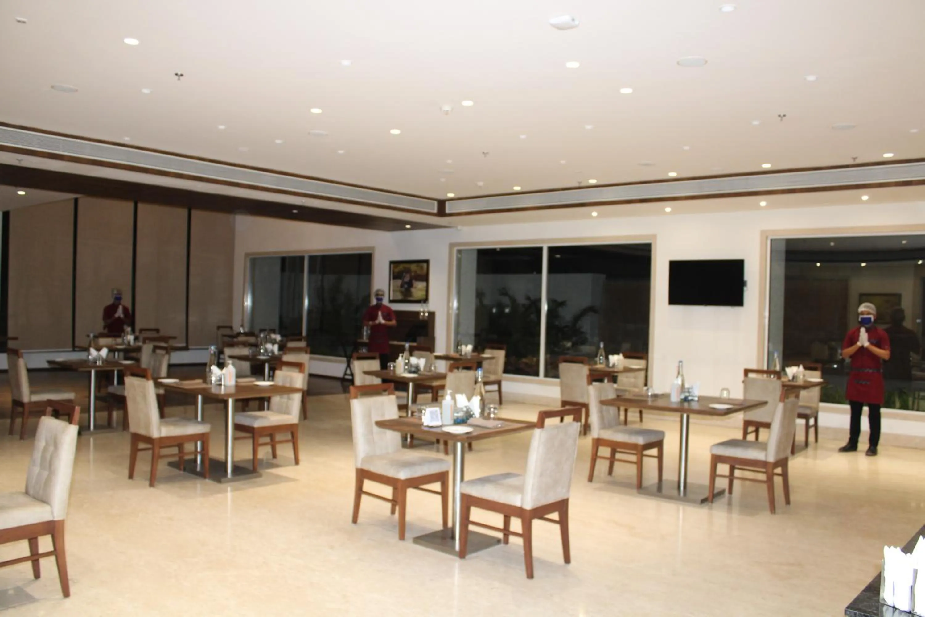 Restaurant/places to eat in Ramada by Wyndham Gandhidham Shinay