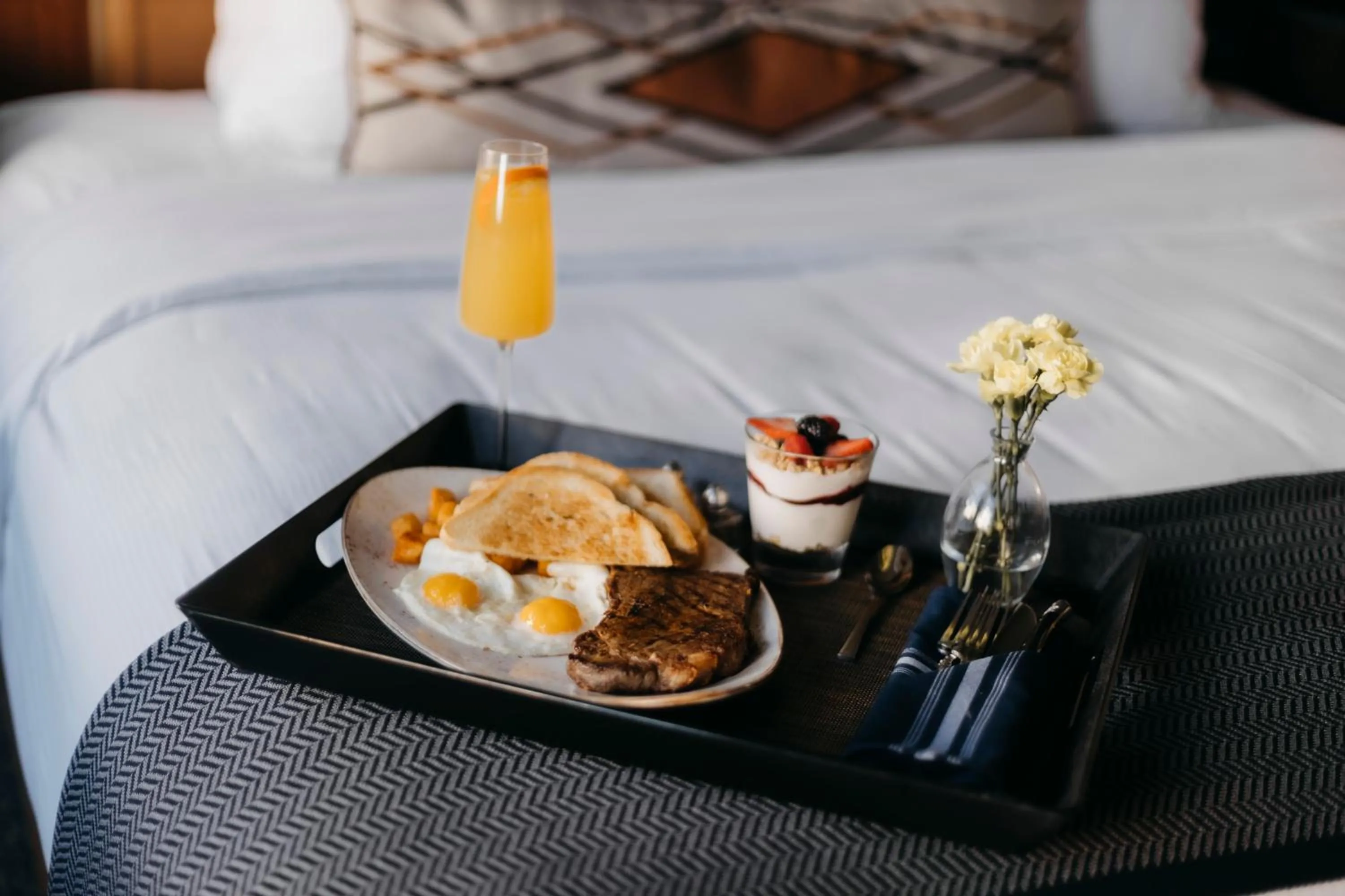 Breakfast, Bed in The Barfield, Autograph Collection
