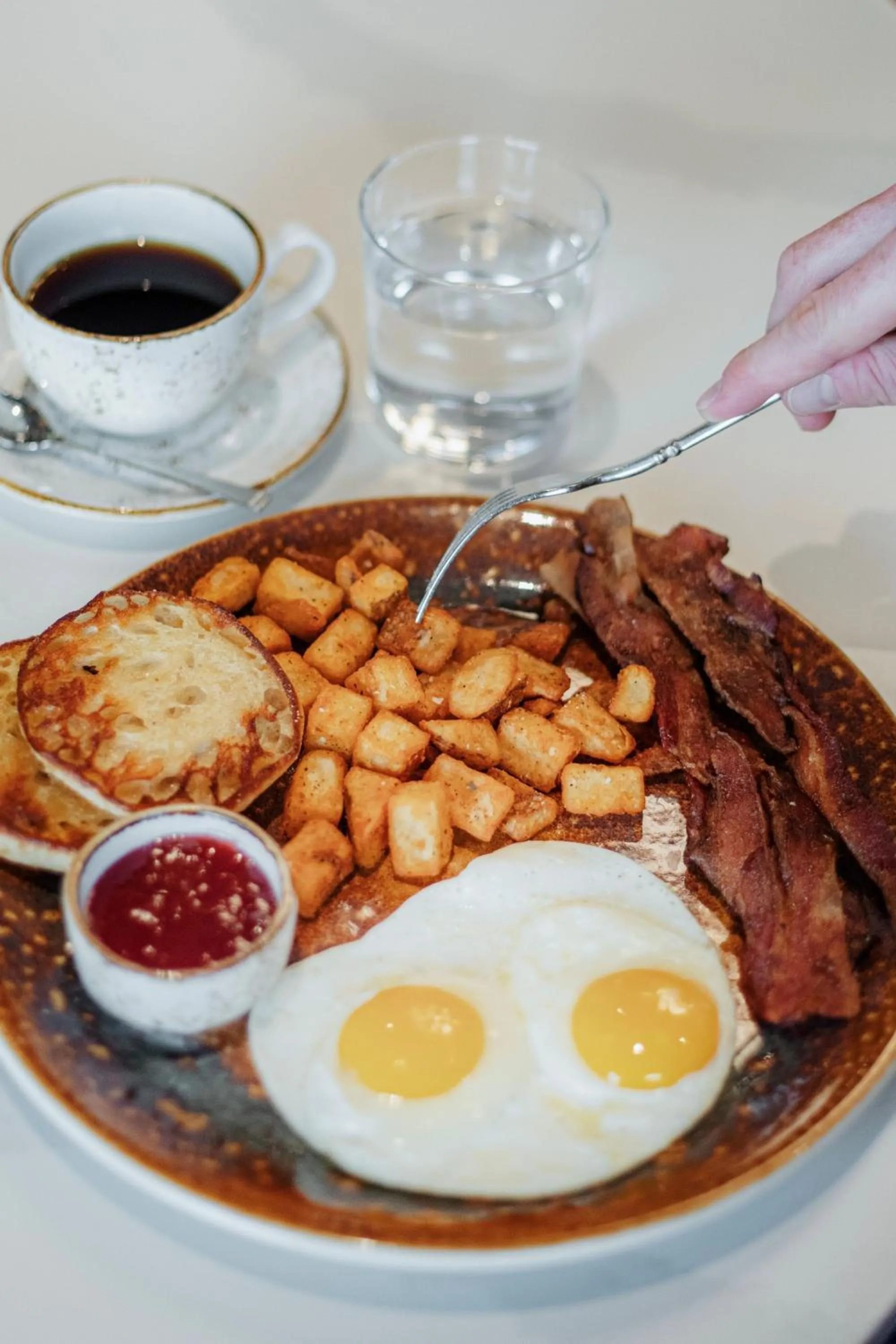 Breakfast in The Barfield, Autograph Collection