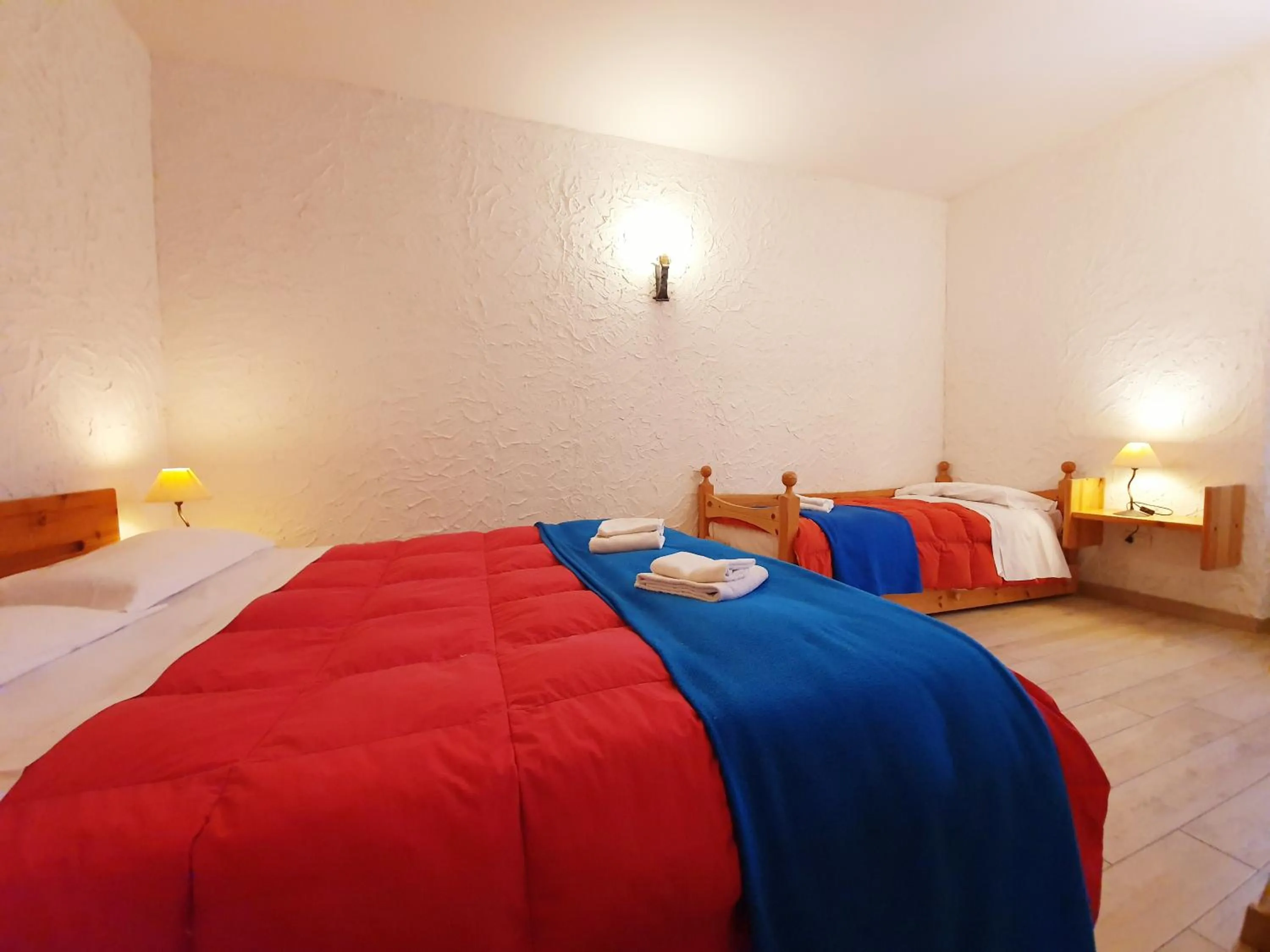 Photo of the whole room in Residence Serra La Nave