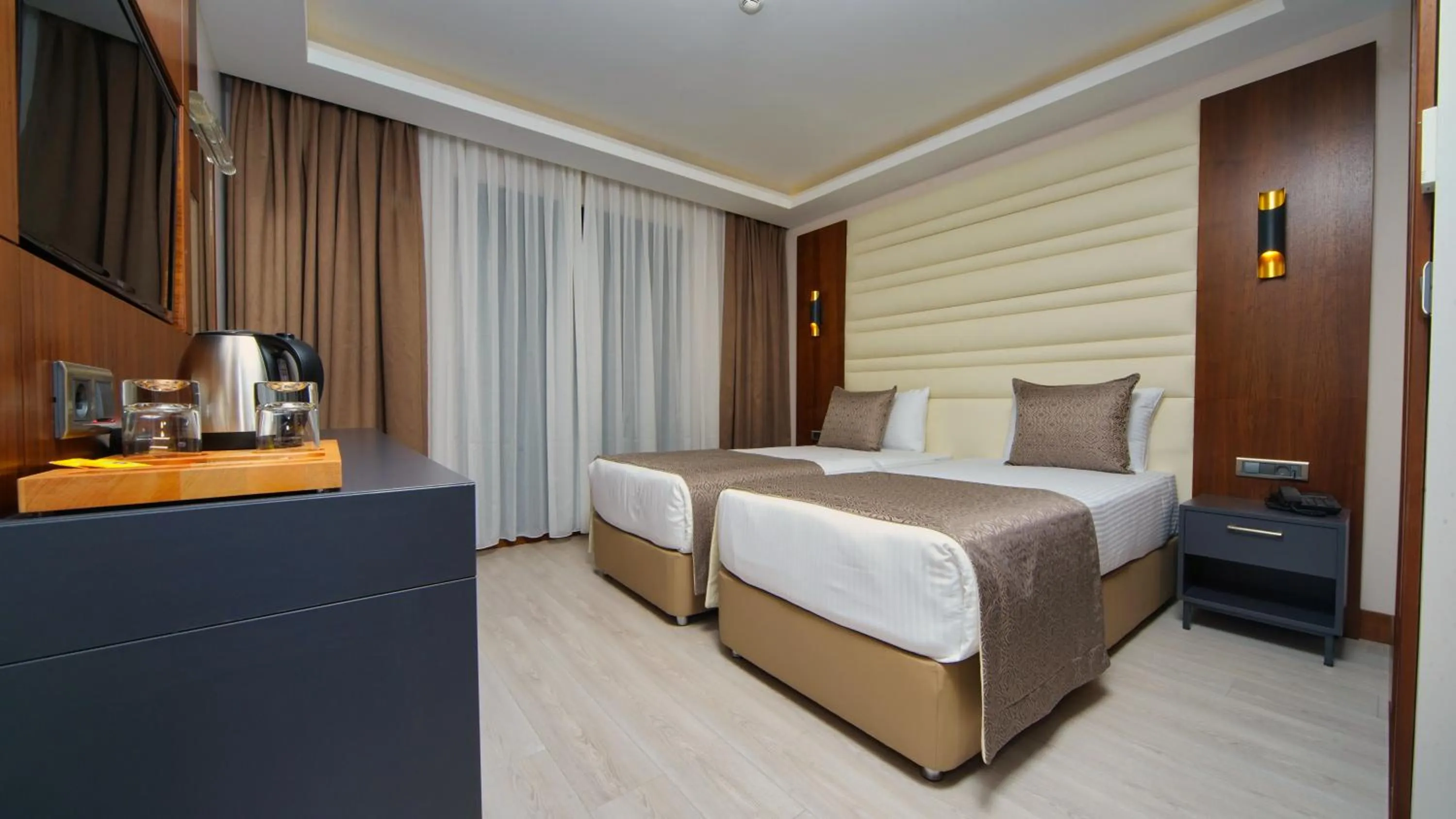 Photo of the whole room, Bed in My Dream Istanbul Hotel