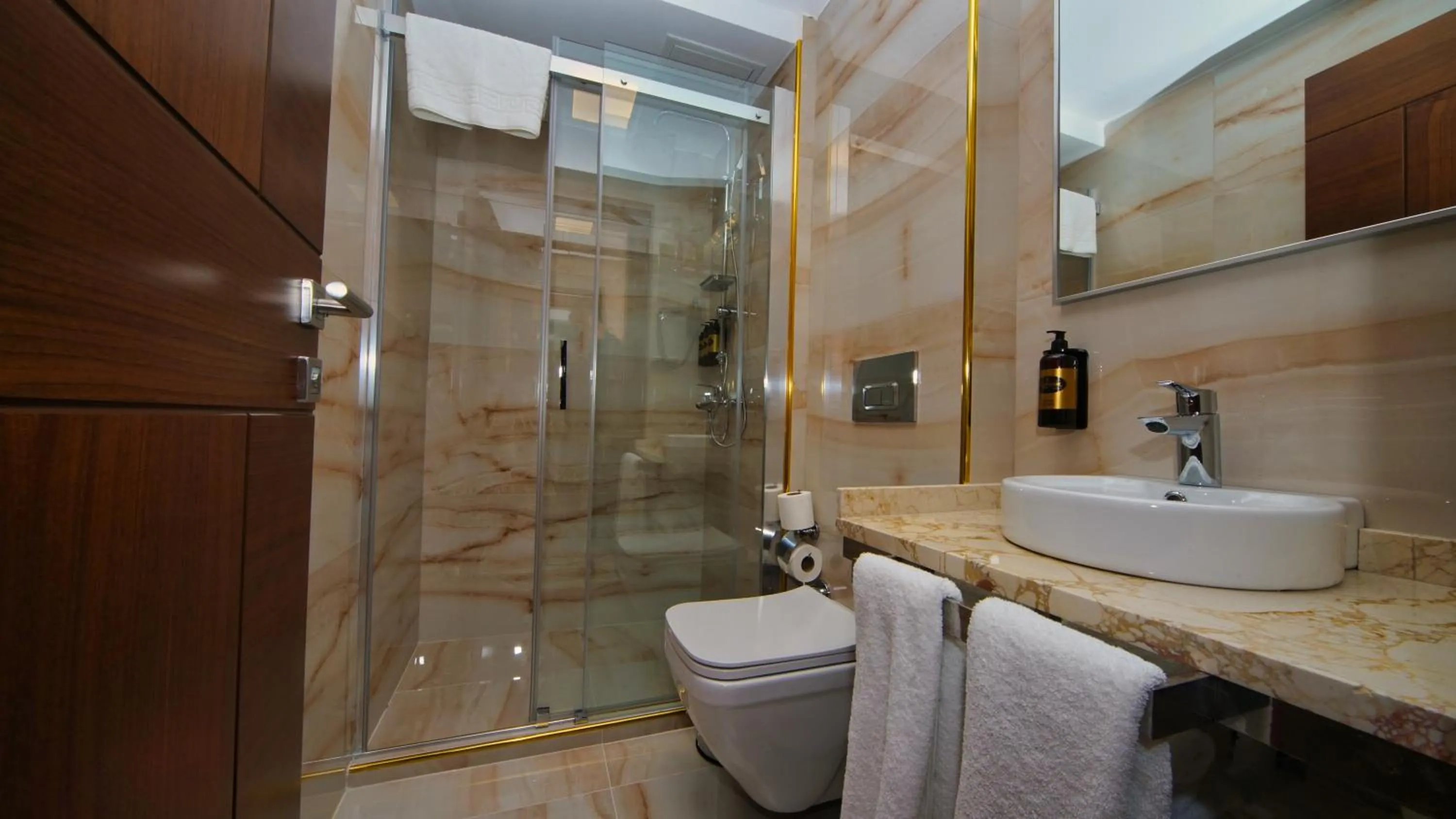 Bathroom in My Dream Istanbul Hotel