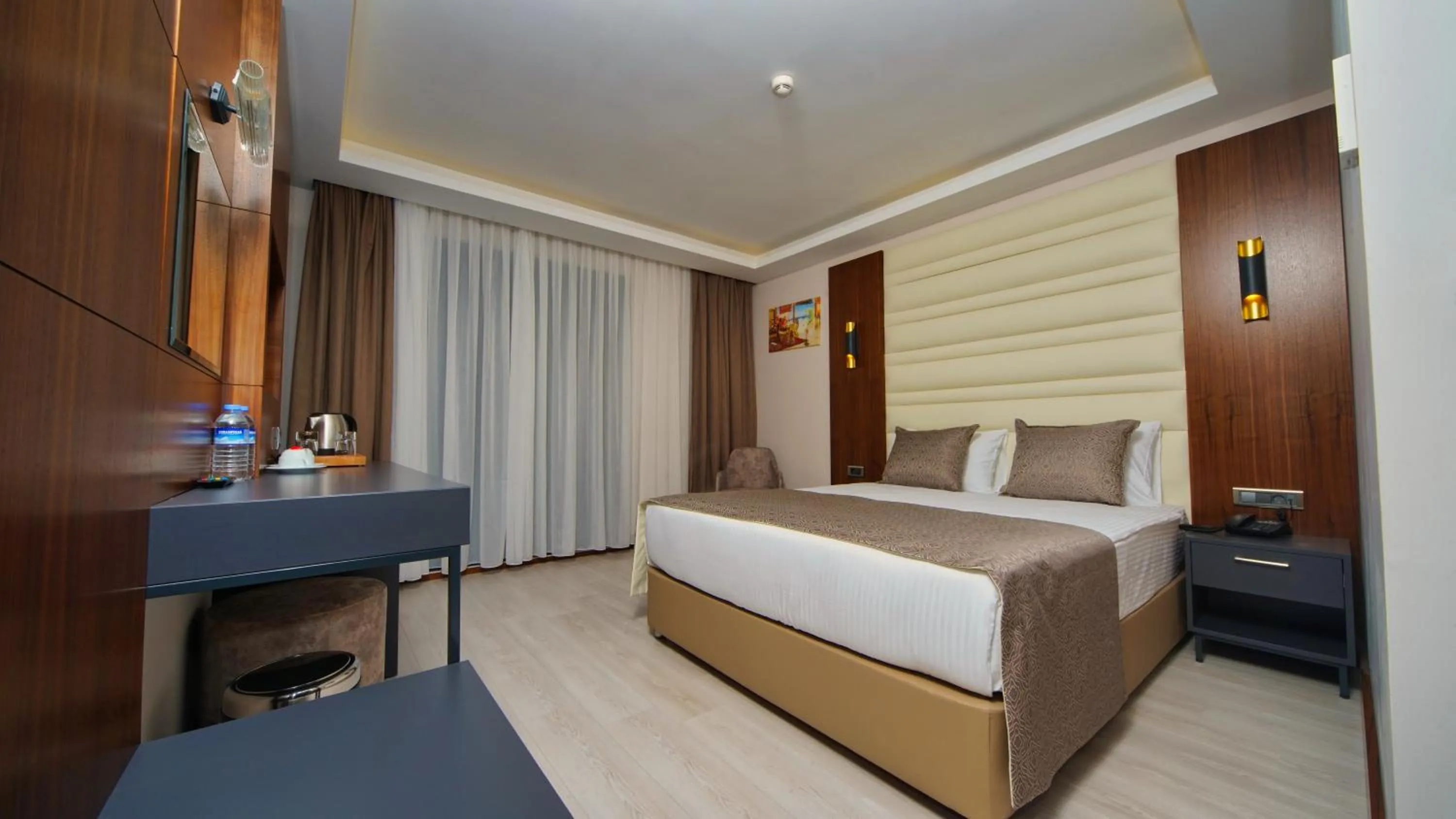 Photo of the whole room, Bed in My Dream Istanbul Hotel