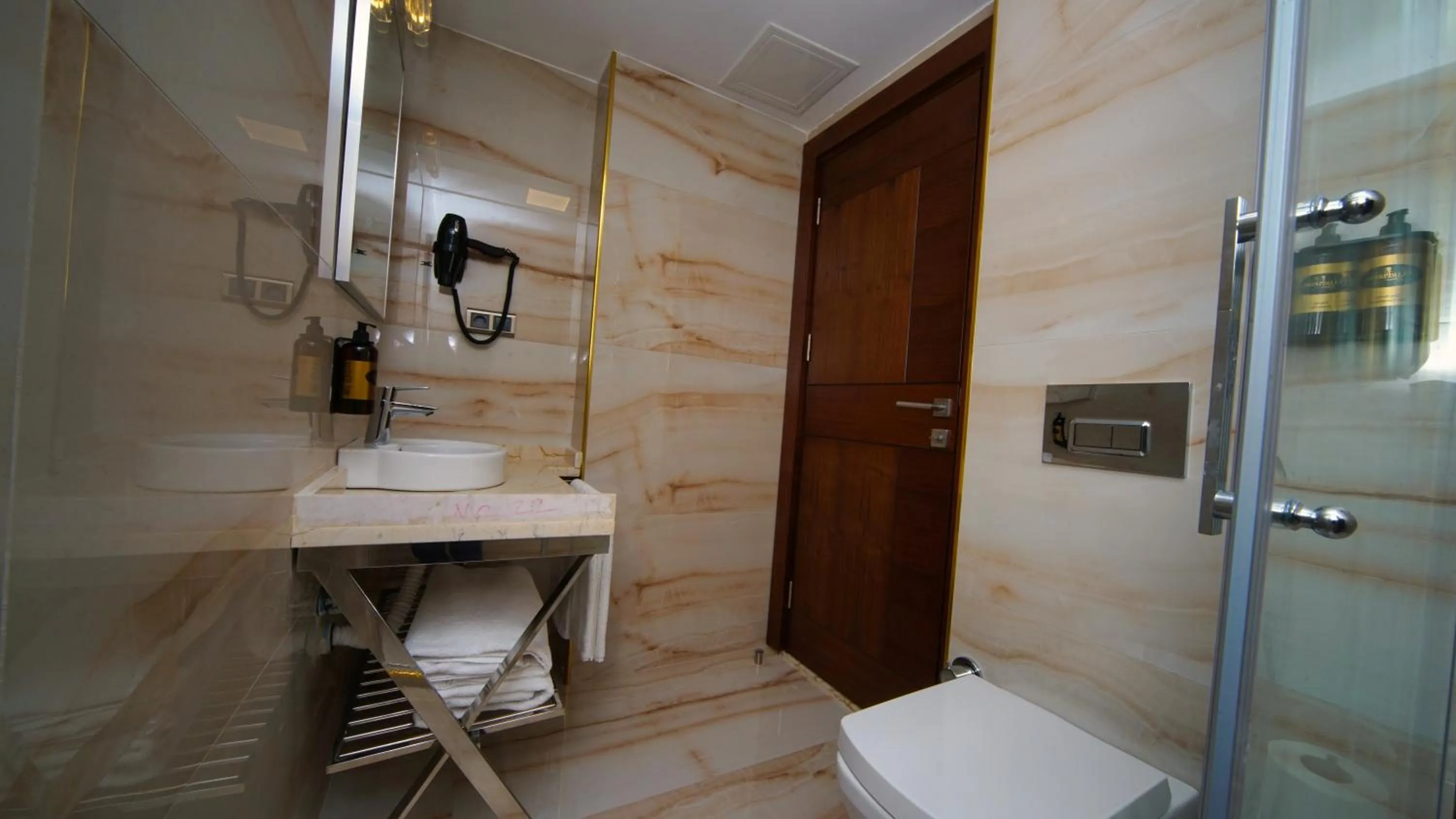 Bathroom in My Dream Istanbul Hotel