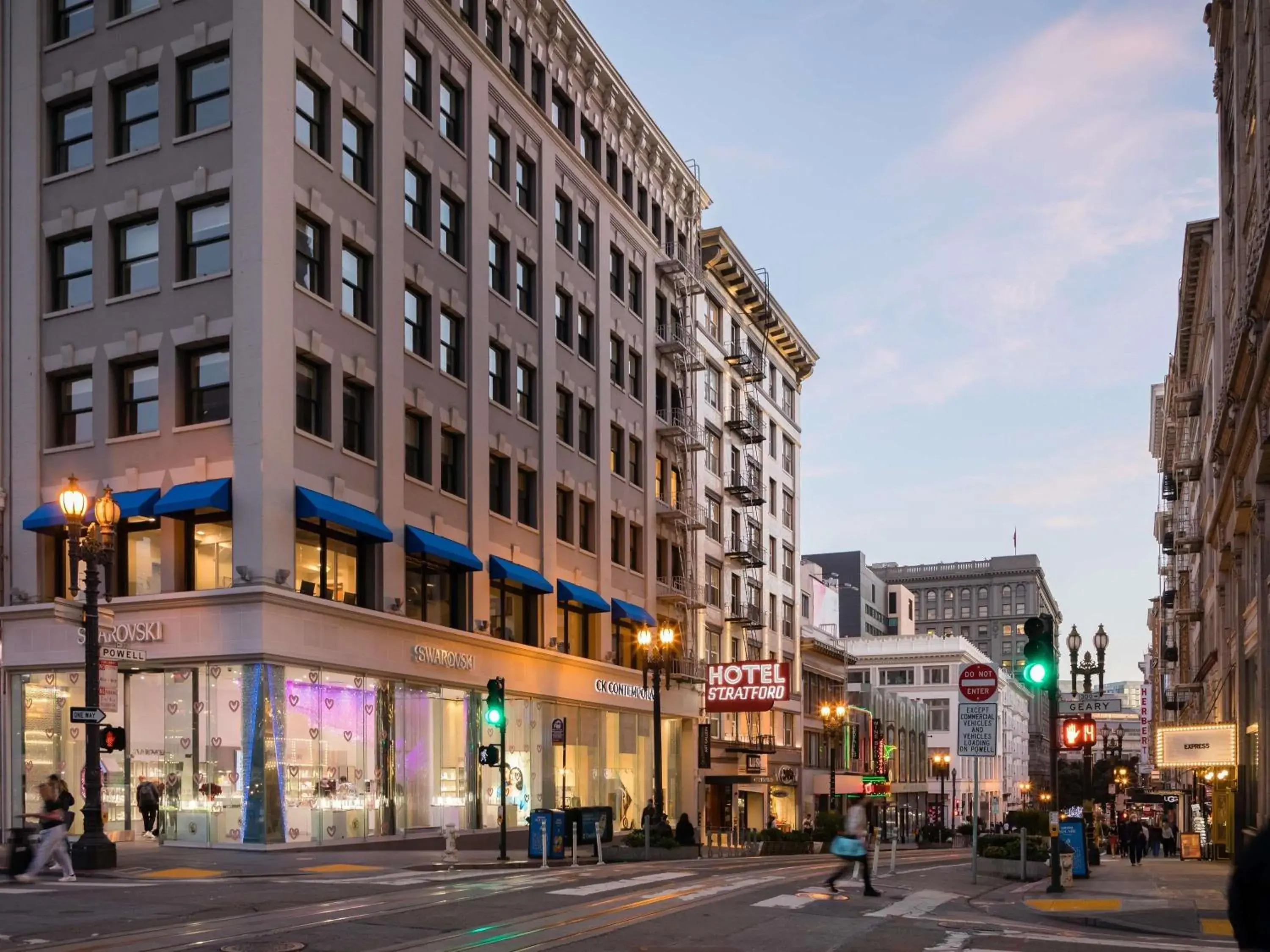 Property building in Hotel Stratford San Francisco - Handwritten Collection Property building in Hotel Stratford San Francisco - Handwritten Collection