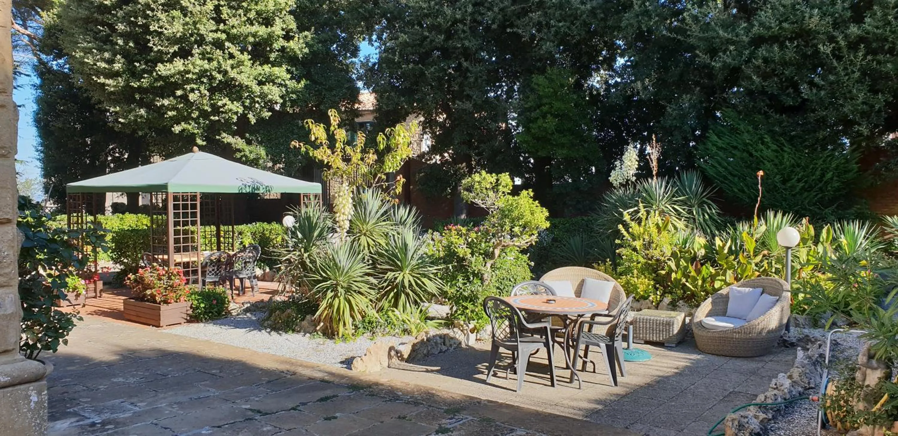 Garden in Residence Villa Elena