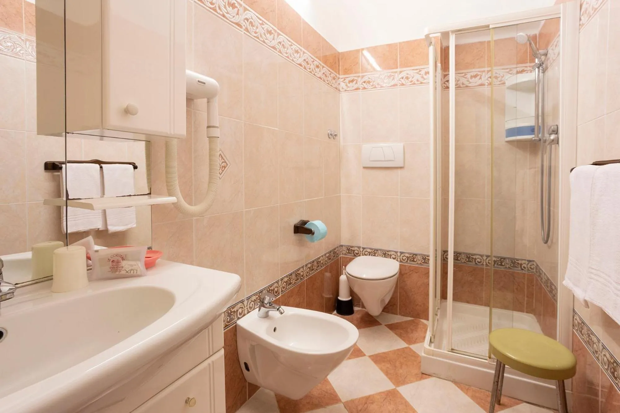 Shower in Residence Villa Elena