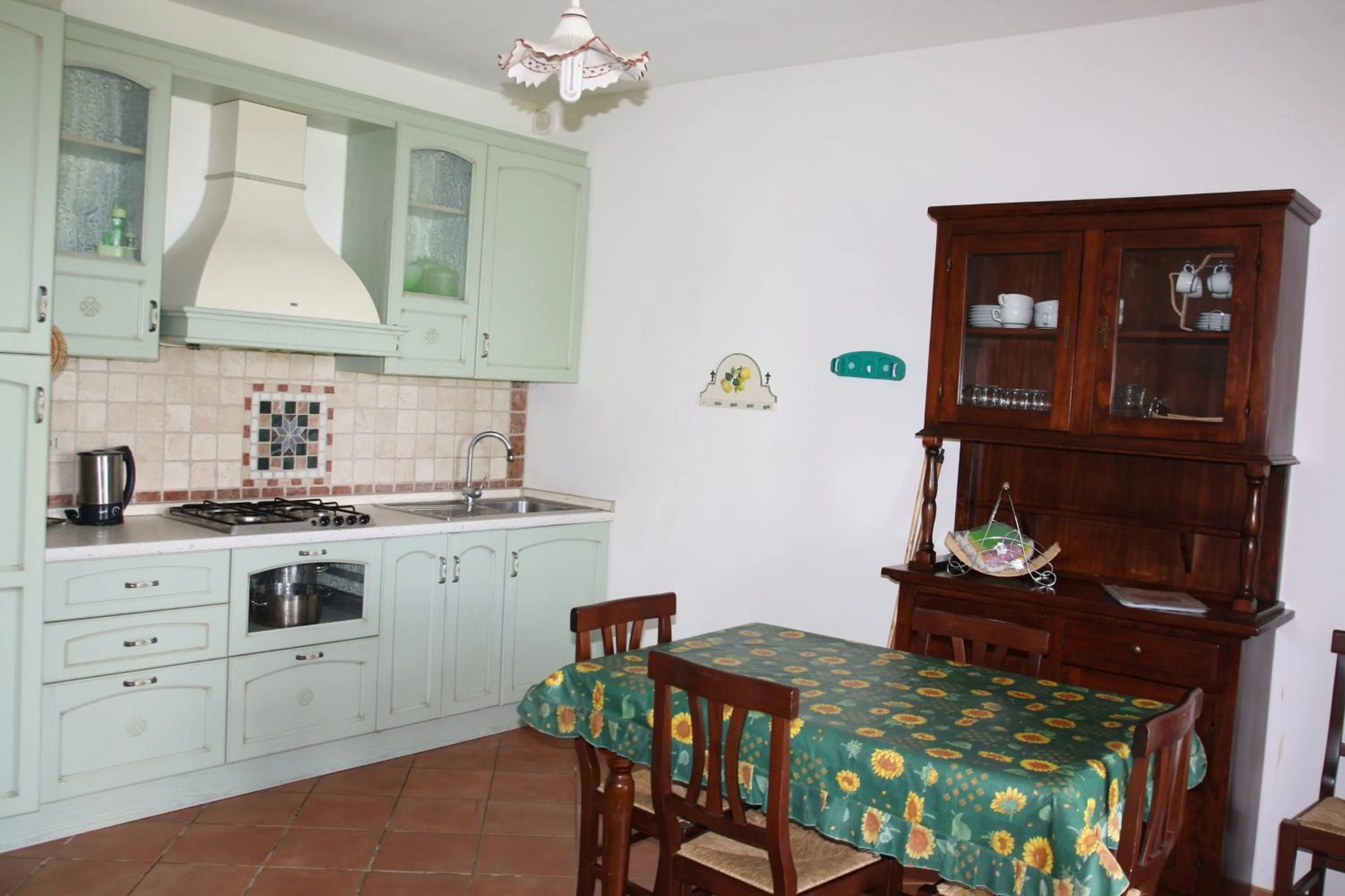 Kitchen or kitchenette in Residence Villa Elena