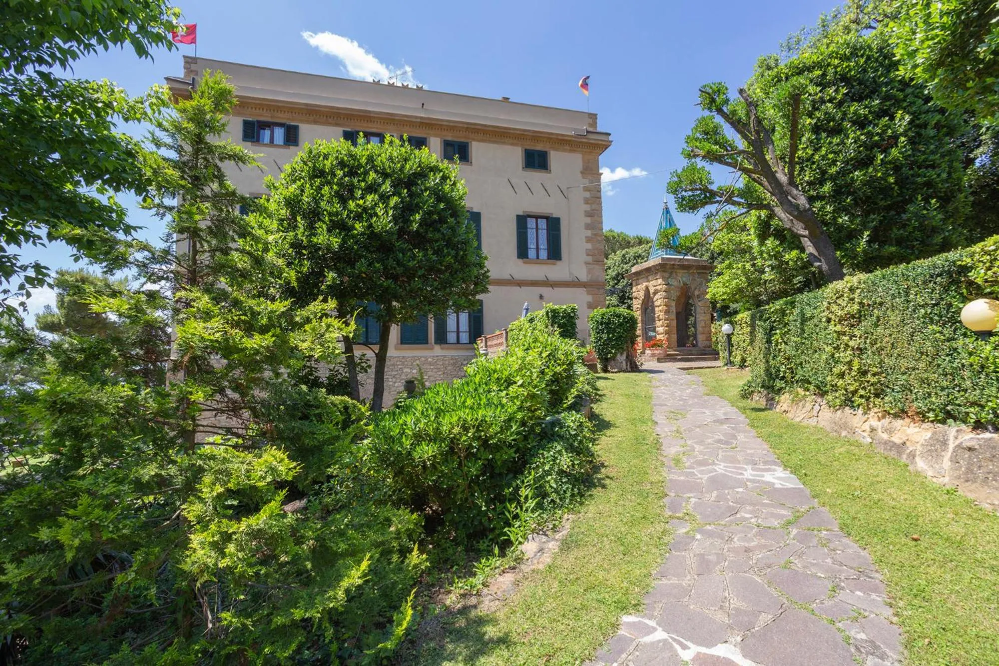 Garden in Residence Villa Elena