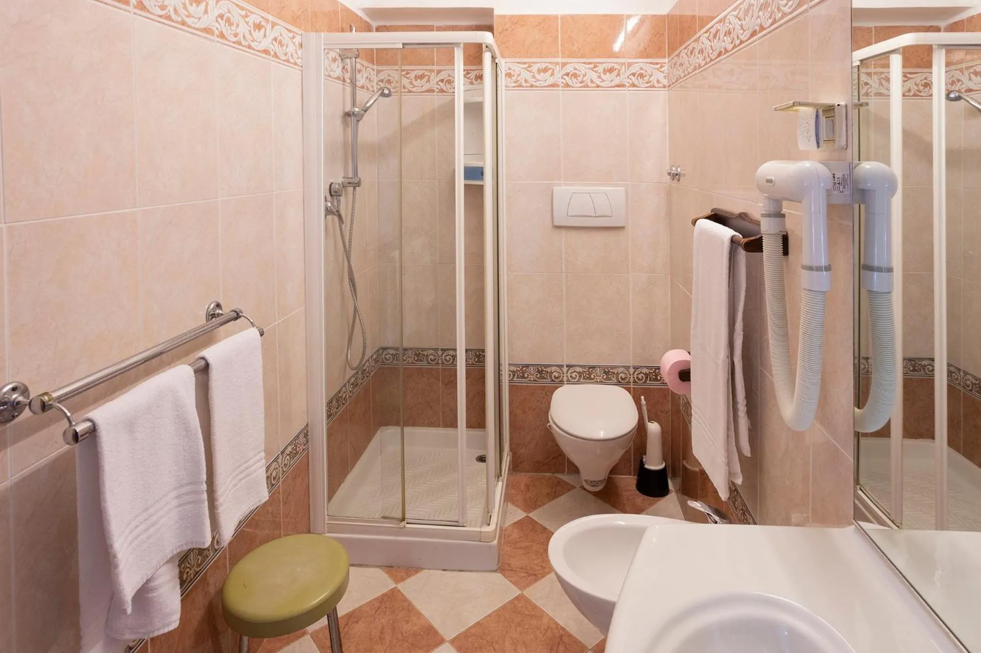 Shower in Residence Villa Elena