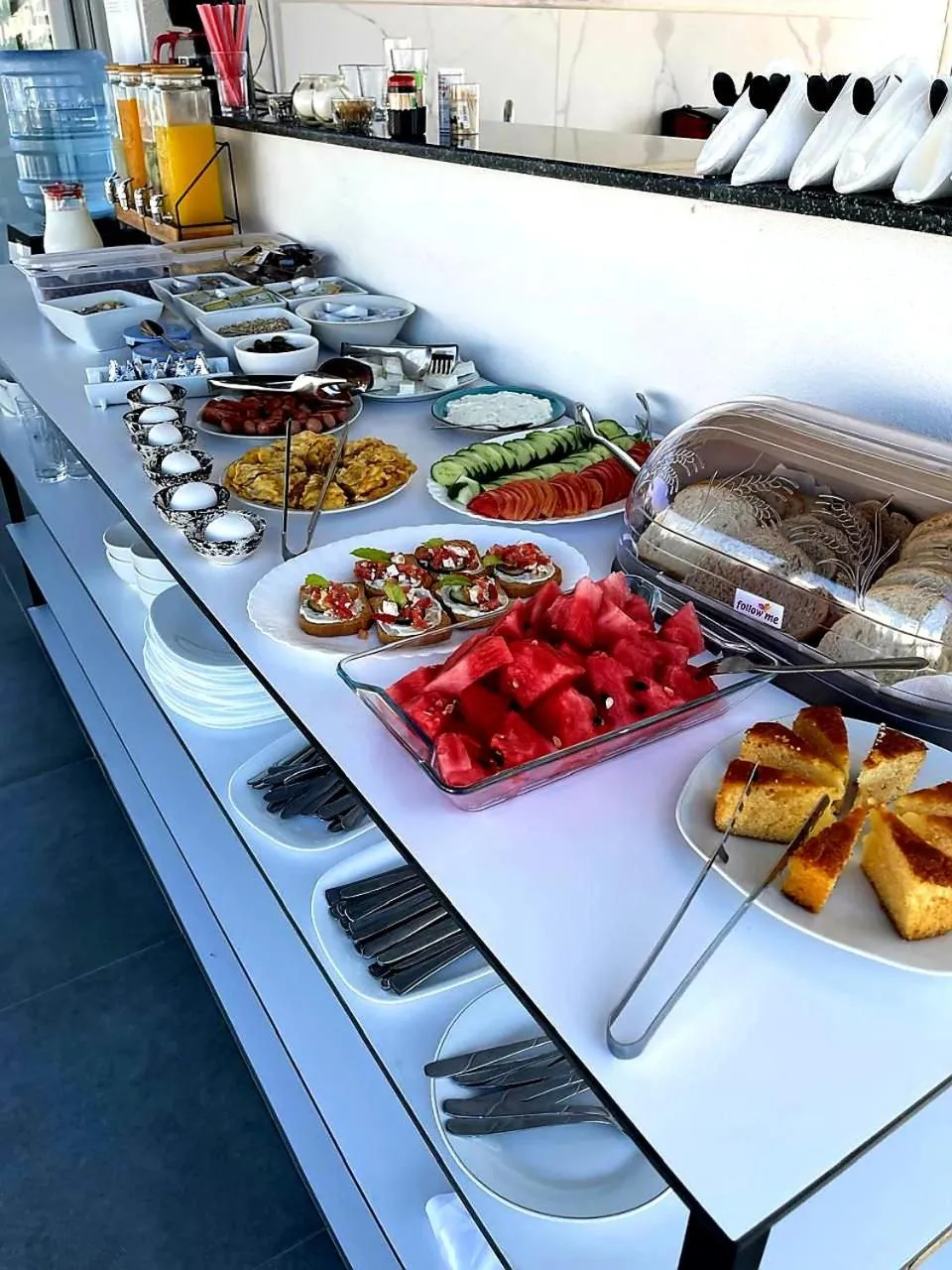 Breakfast in Hotel Villa Adrian