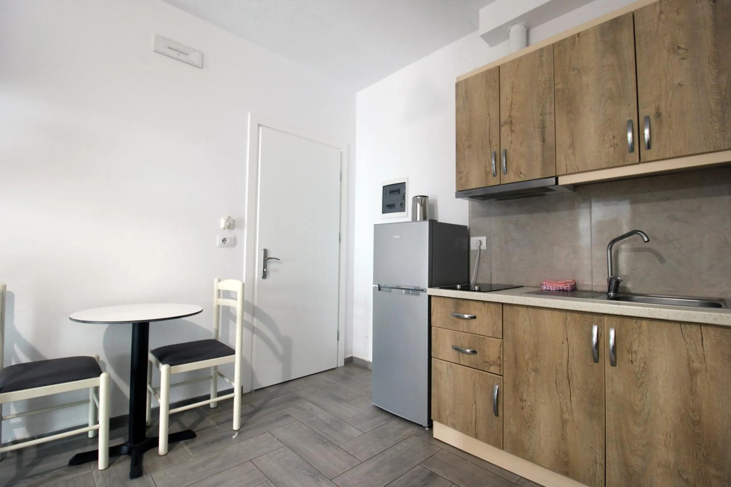 Kitchen or kitchenette in Hotel Villa Adrian