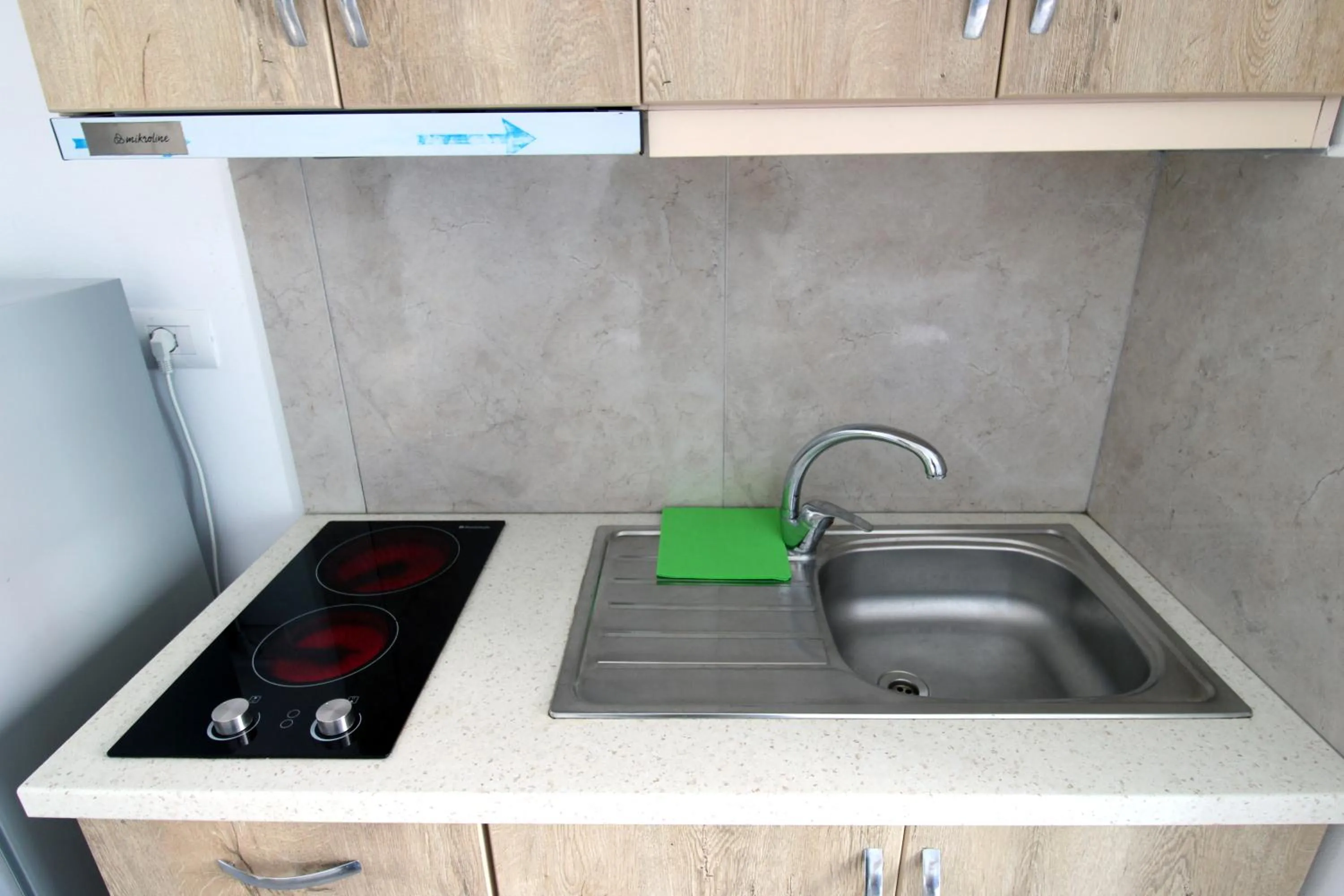 Kitchen or kitchenette in Hotel Villa Adrian