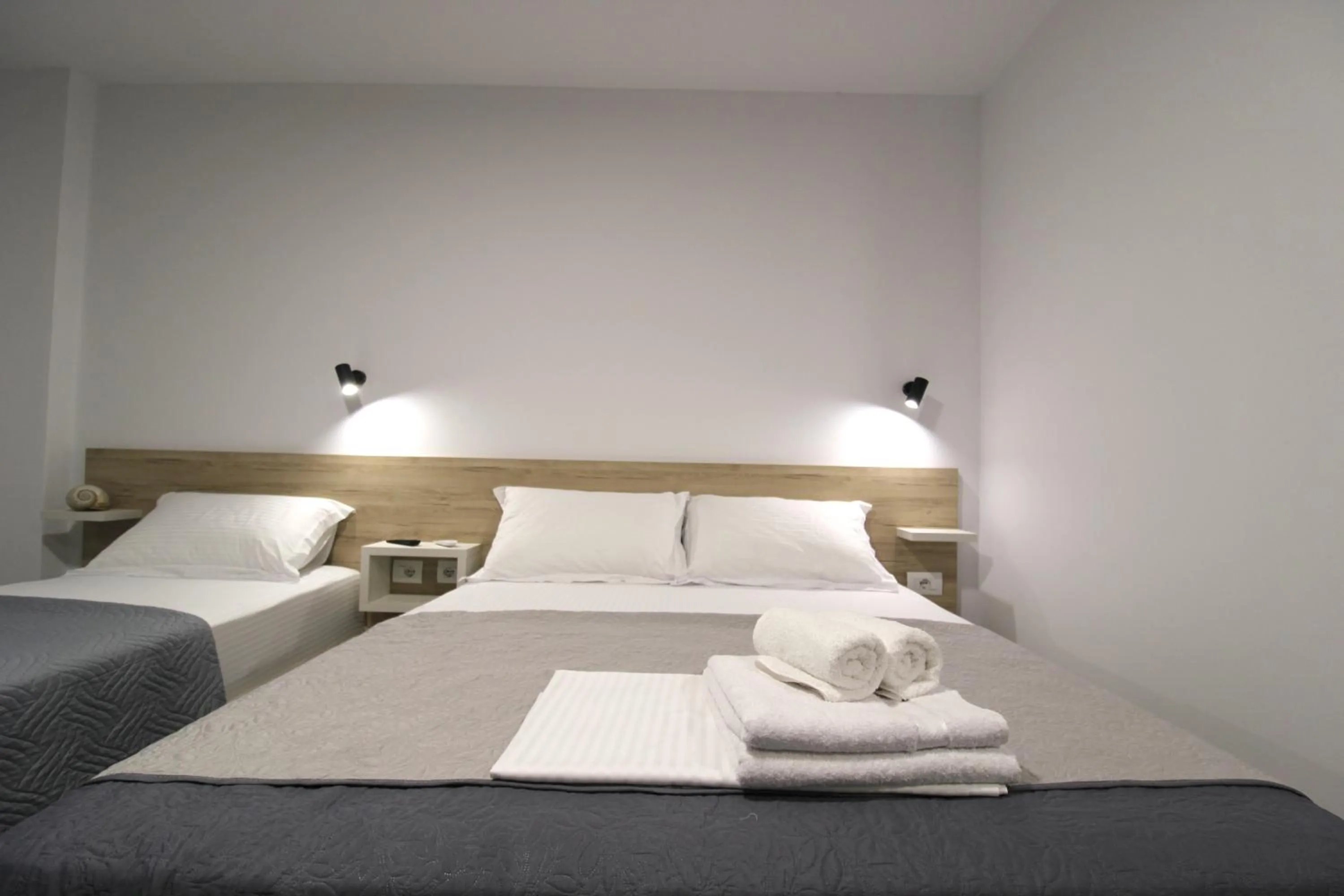 Bed in Hotel Villa Adrian