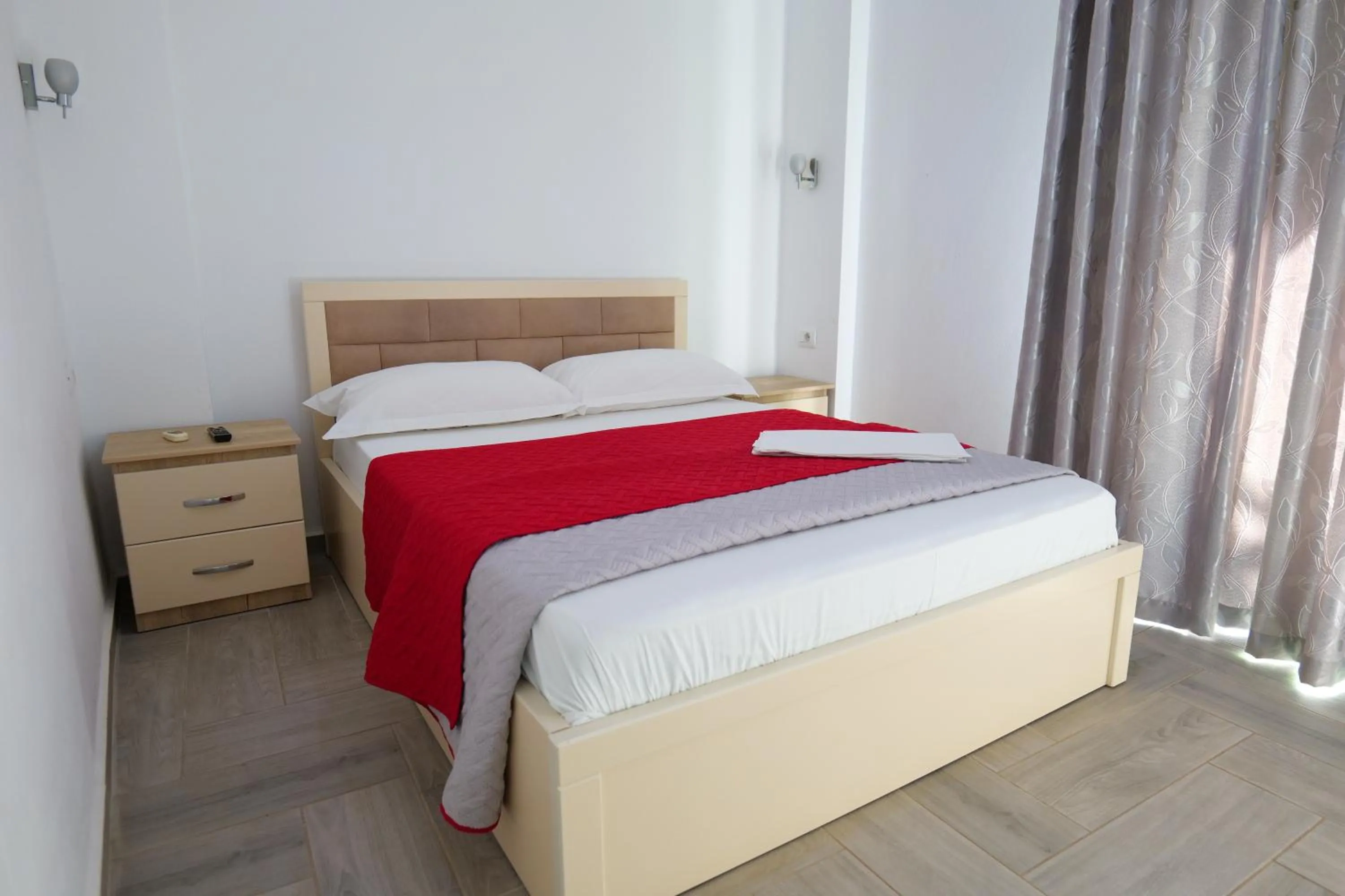 Bedroom, Bed in Hotel Villa Adrian