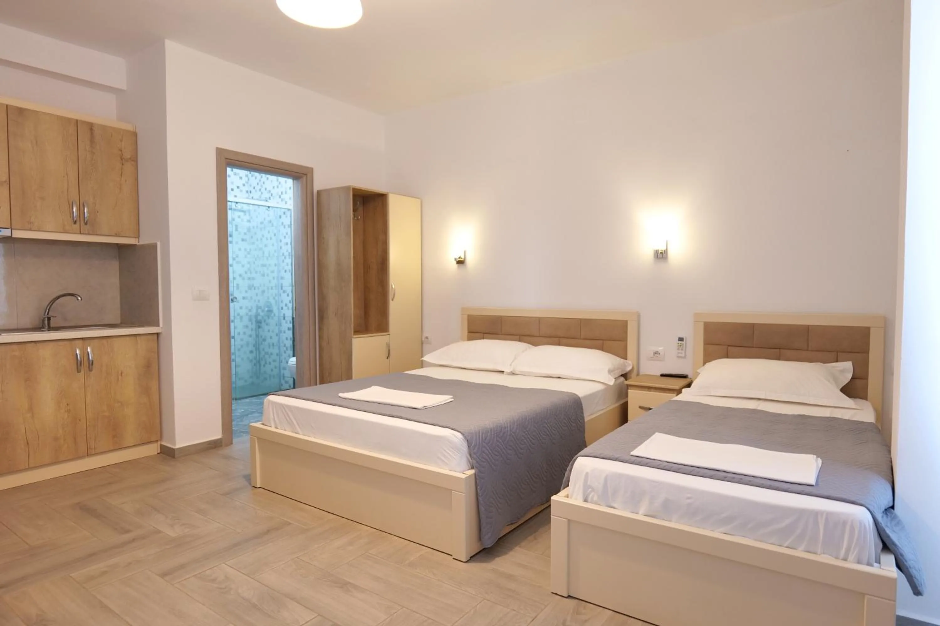 Bedroom, Bed in Hotel Villa Adrian