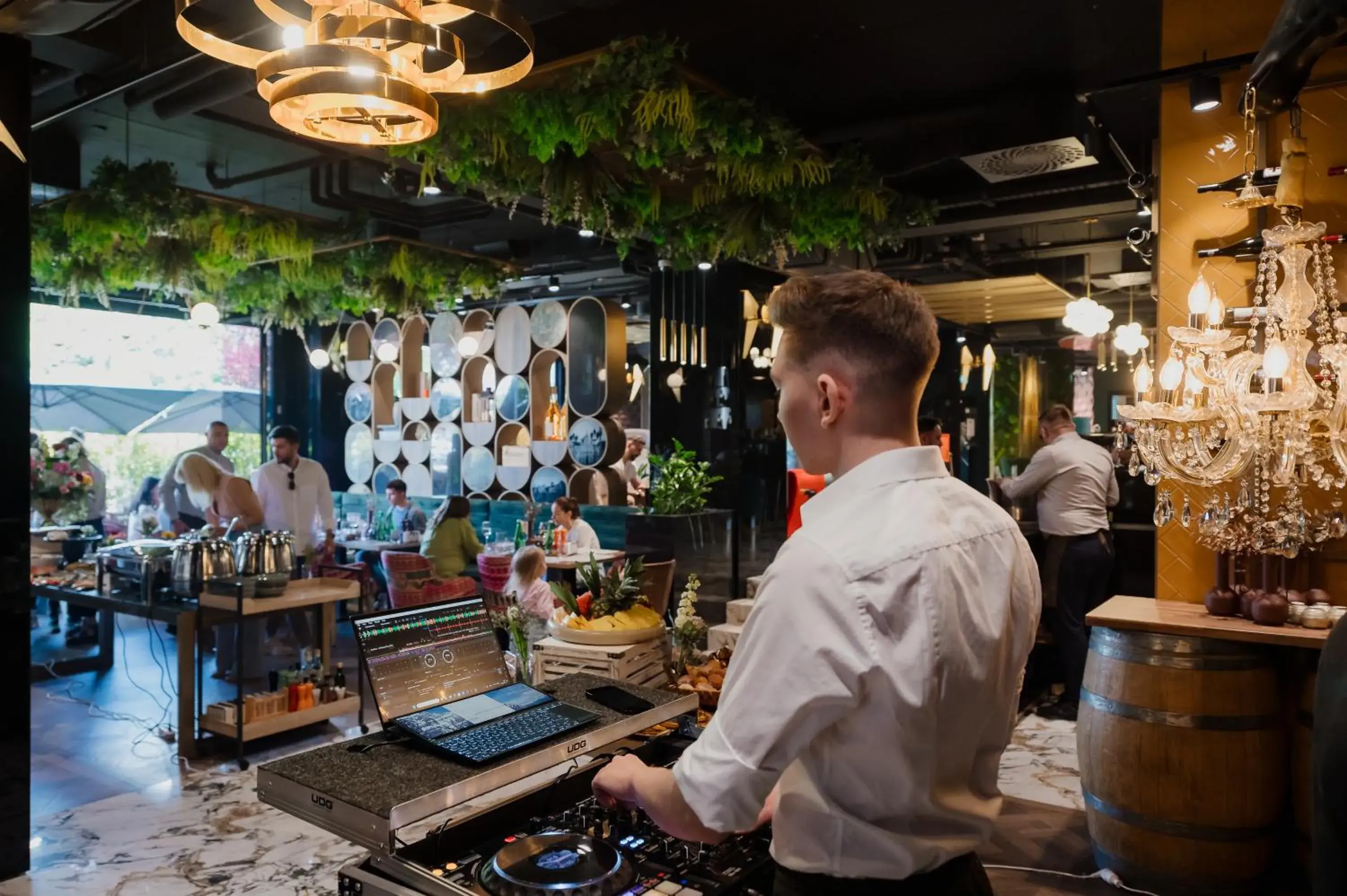 Restaurant/places to eat in Mercure Timisoara Restaurant/places to eat in Mercure Timisoara