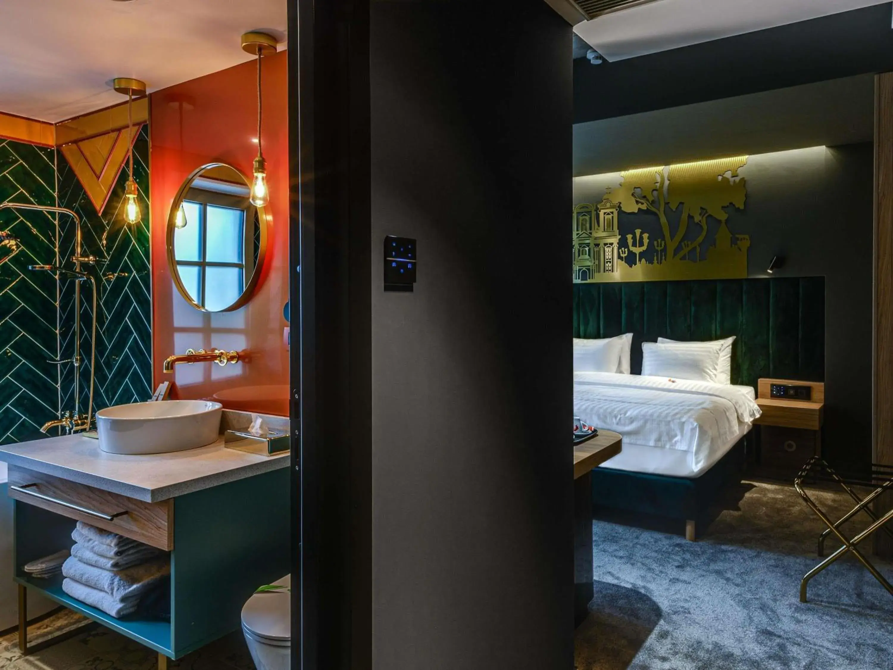 Bedroom, Bed in Mercure Timisoara Bedroom, Bed in Mercure Timisoara