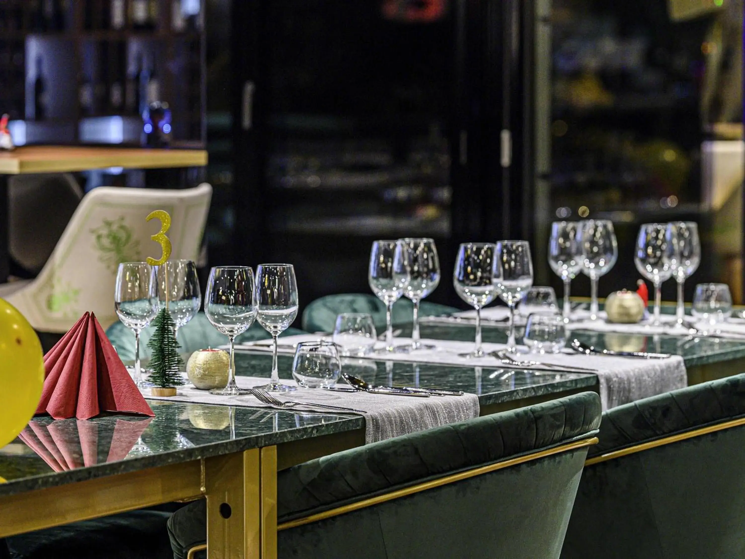 Restaurant/places to eat in Mercure Timisoara Restaurant/places to eat in Mercure Timisoara