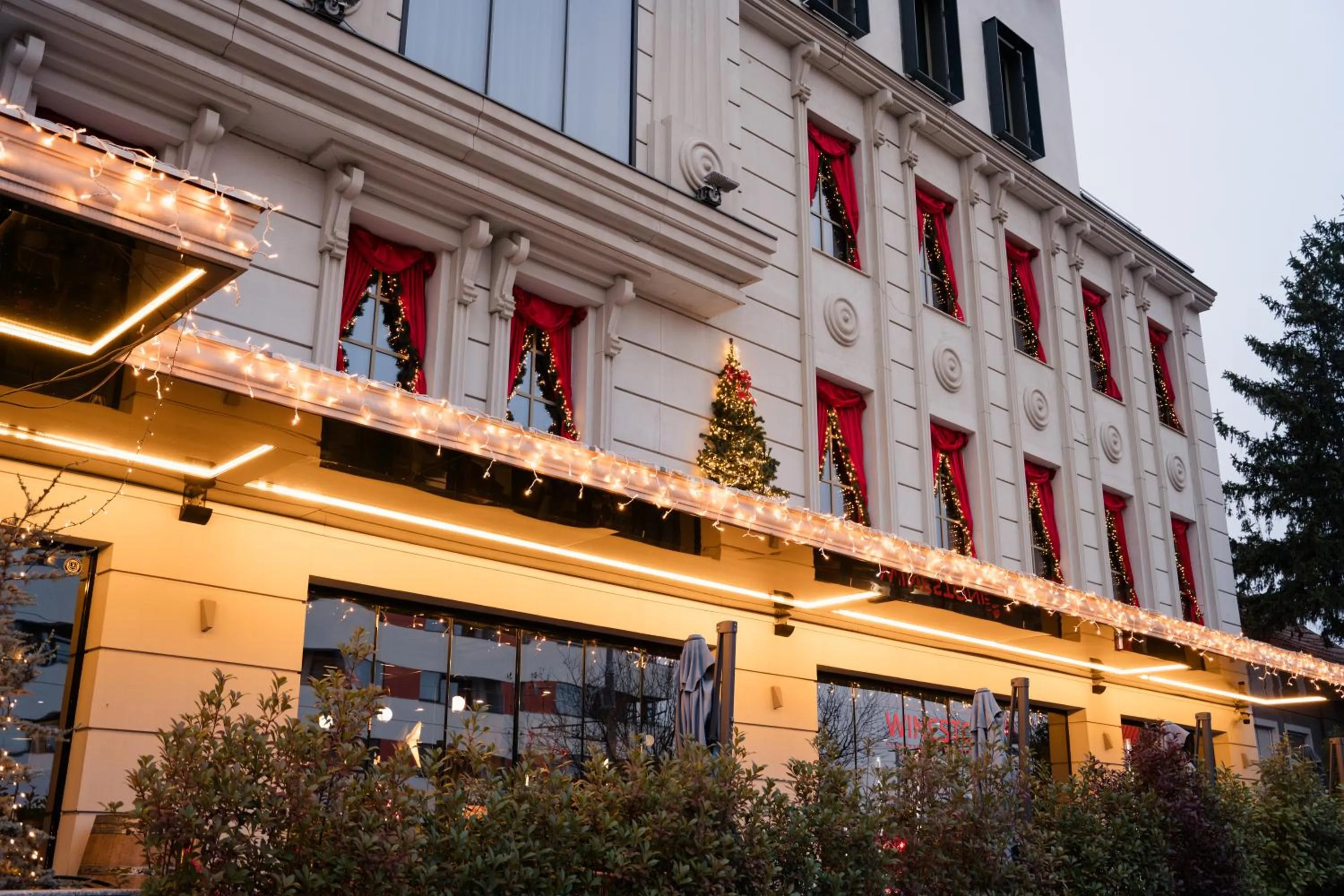 Property building in Mercure Timisoara