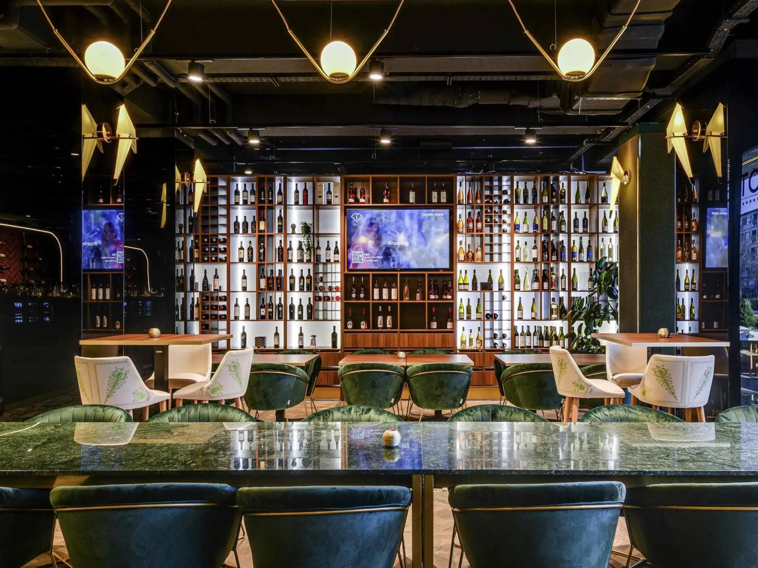 Restaurant/places to eat in Mercure Timisoara Restaurant/places to eat in Mercure Timisoara