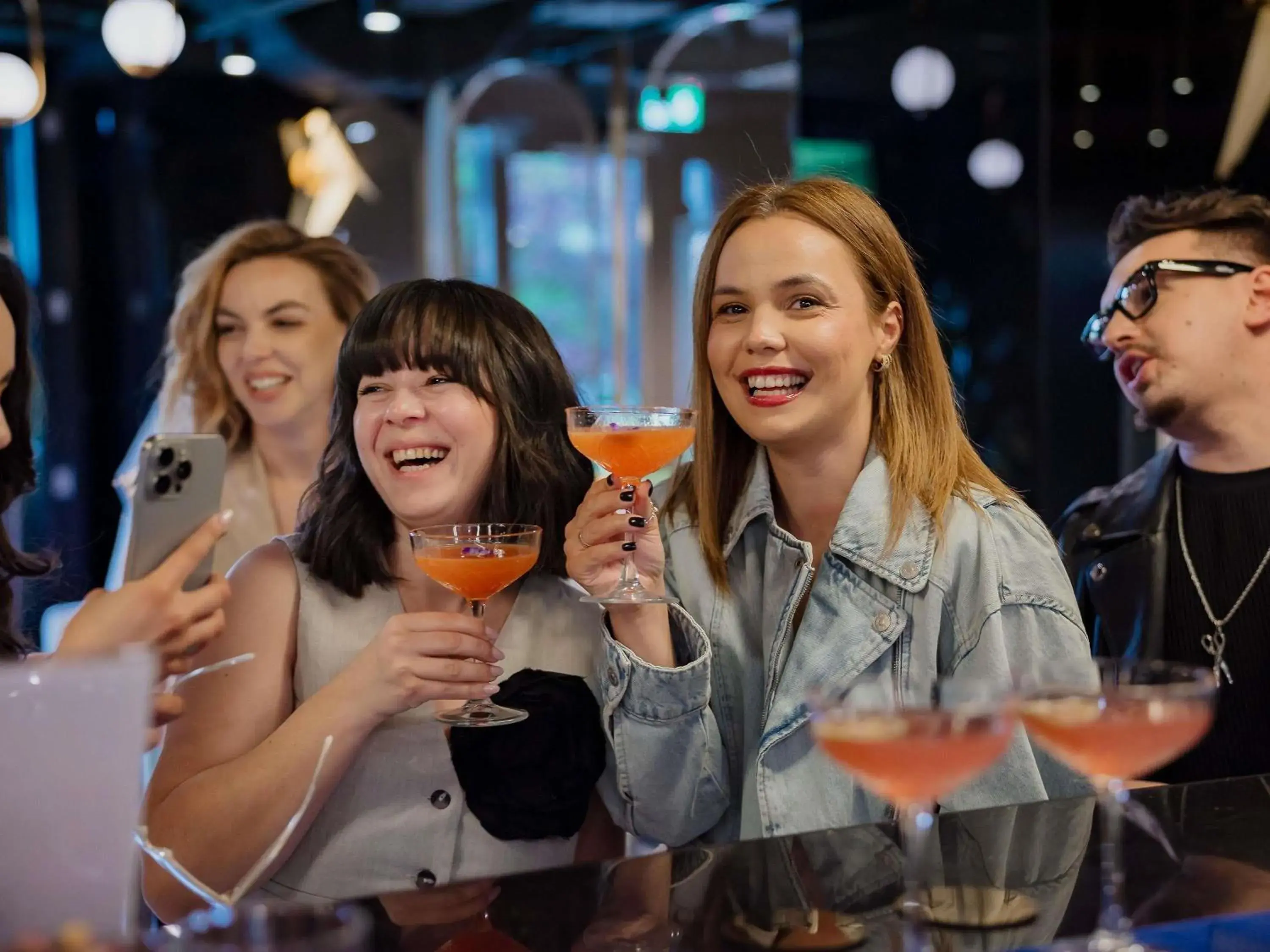 Lounge or bar in Mercure Timisoara Lounge or bar in Mercure Timisoara