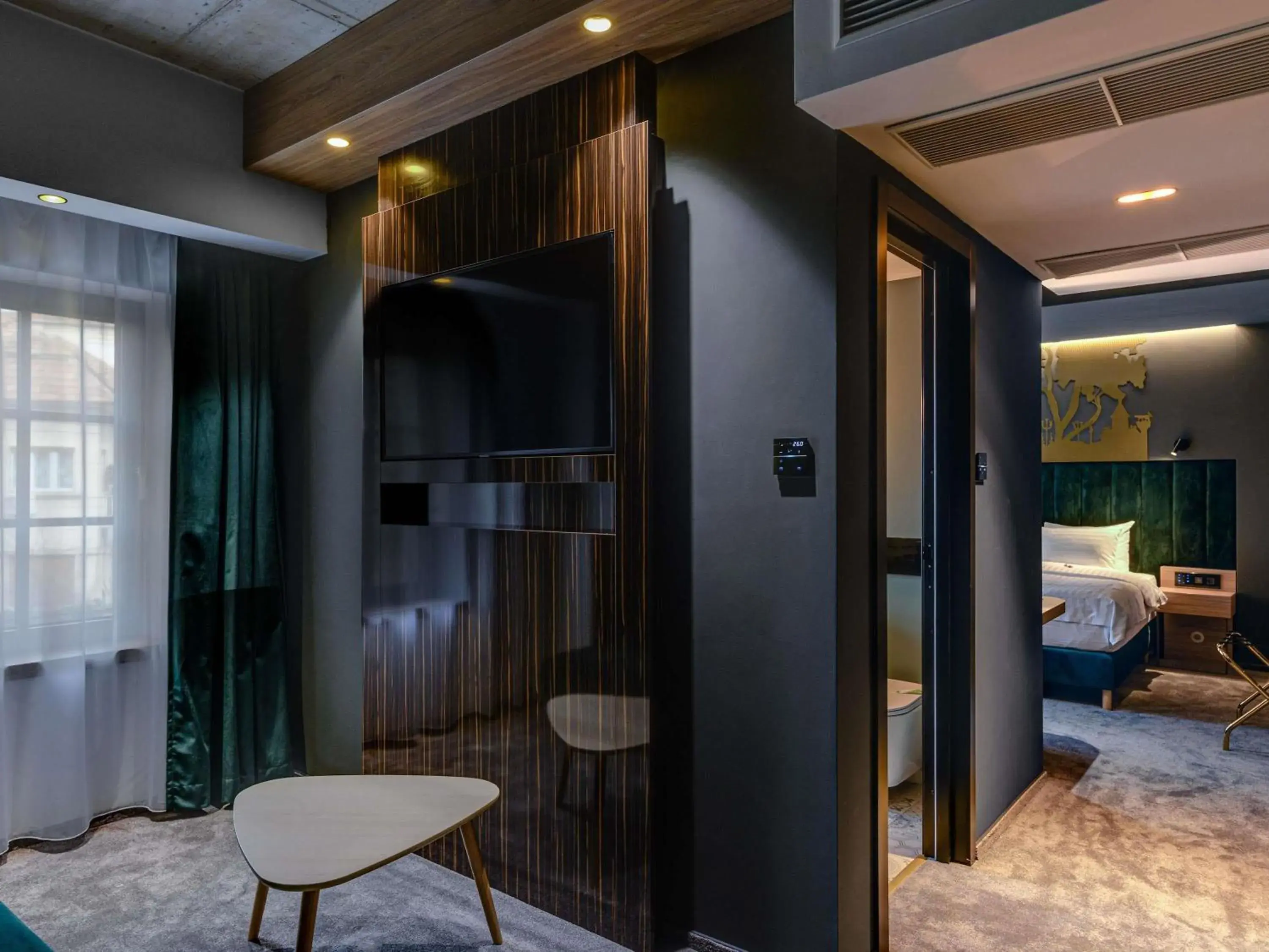 Bedroom, Bed in Mercure Timisoara Bedroom, Bed in Mercure Timisoara