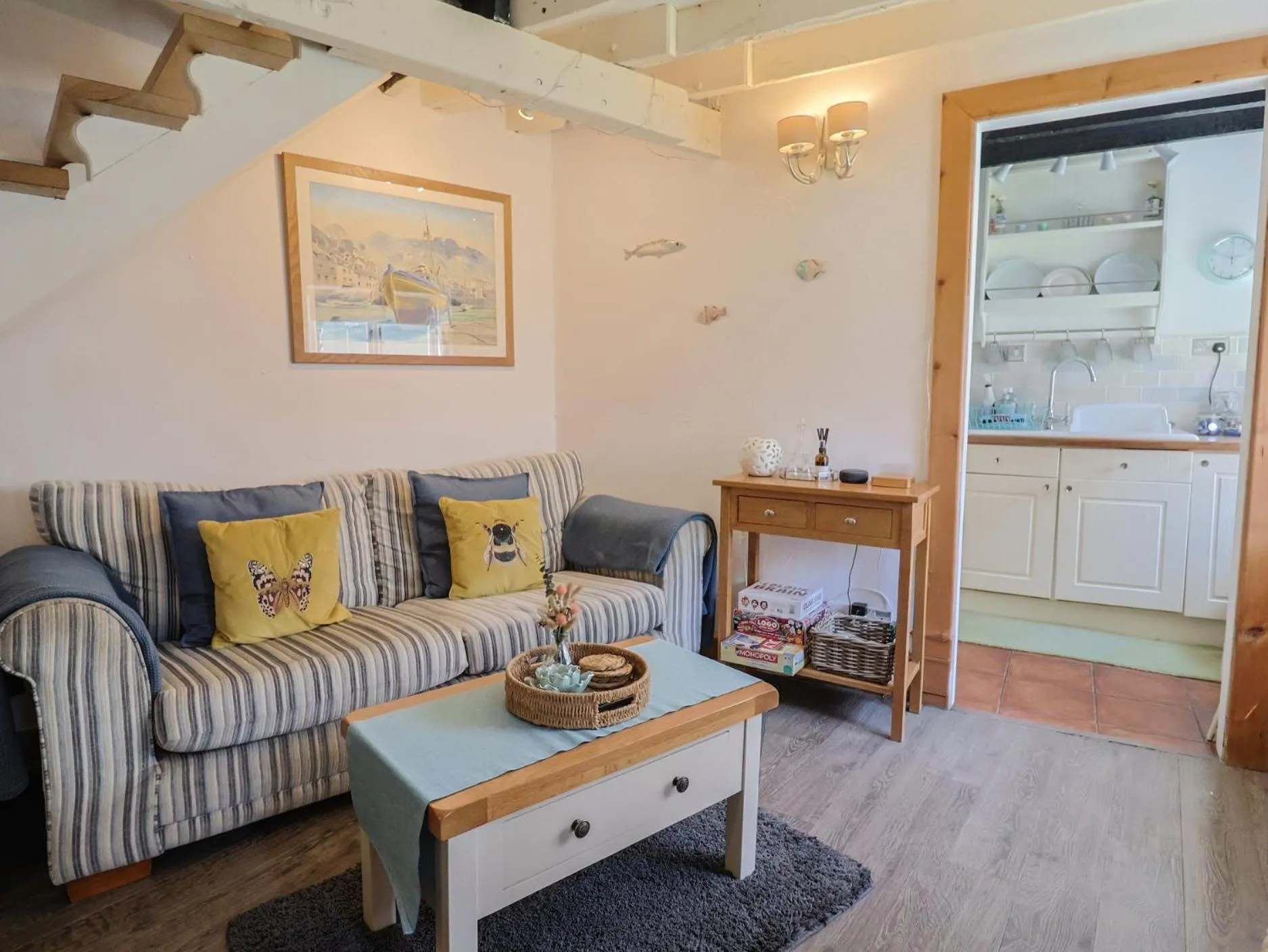 Property building in Cleve Cottage