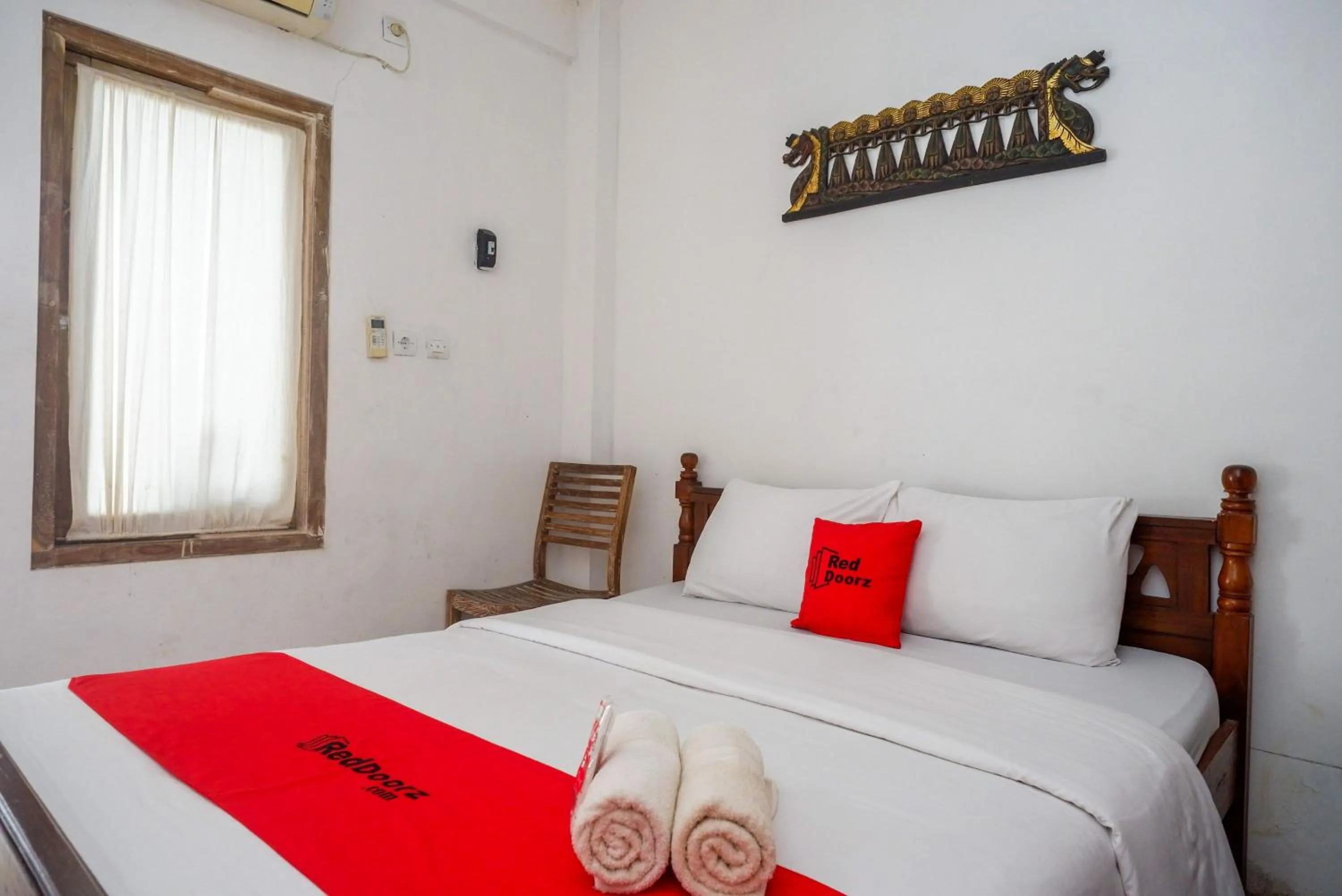 Bedroom, Bed in RedDoorz near Plengkung Gading 2