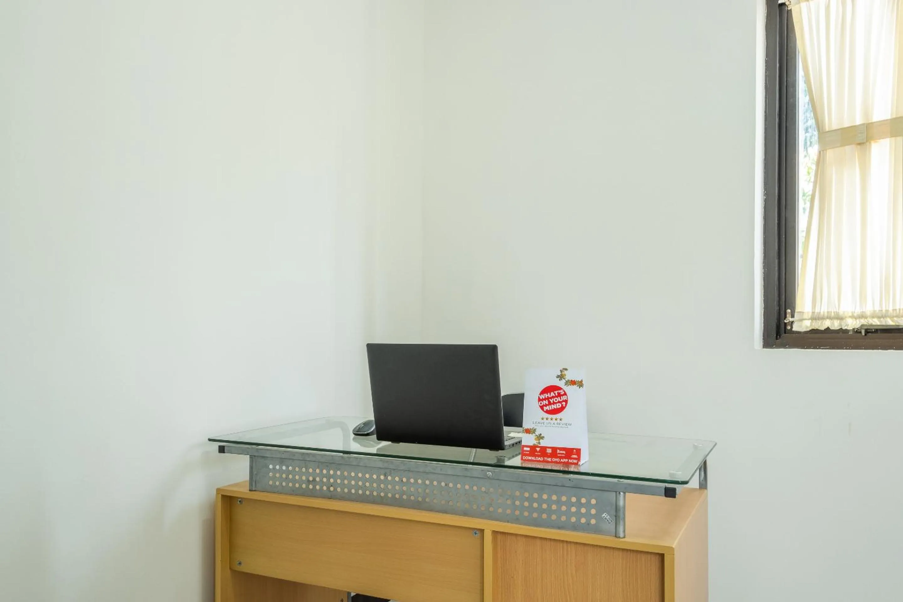 Lobby or reception, TV/Entertainment Center in Super OYO 1460 Anyelir Residence