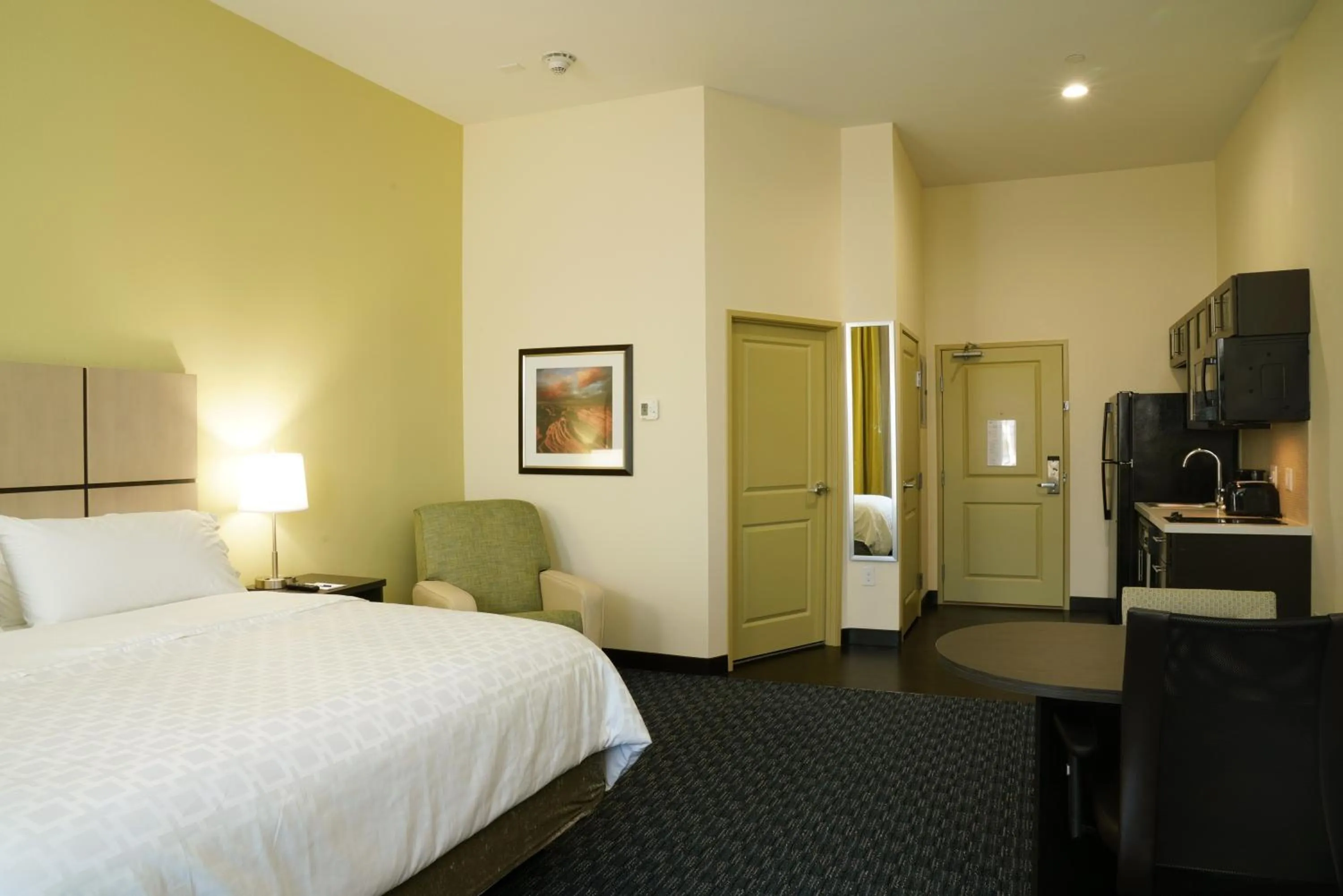 Bed in Candlewood Suites - Plano North by IHG
