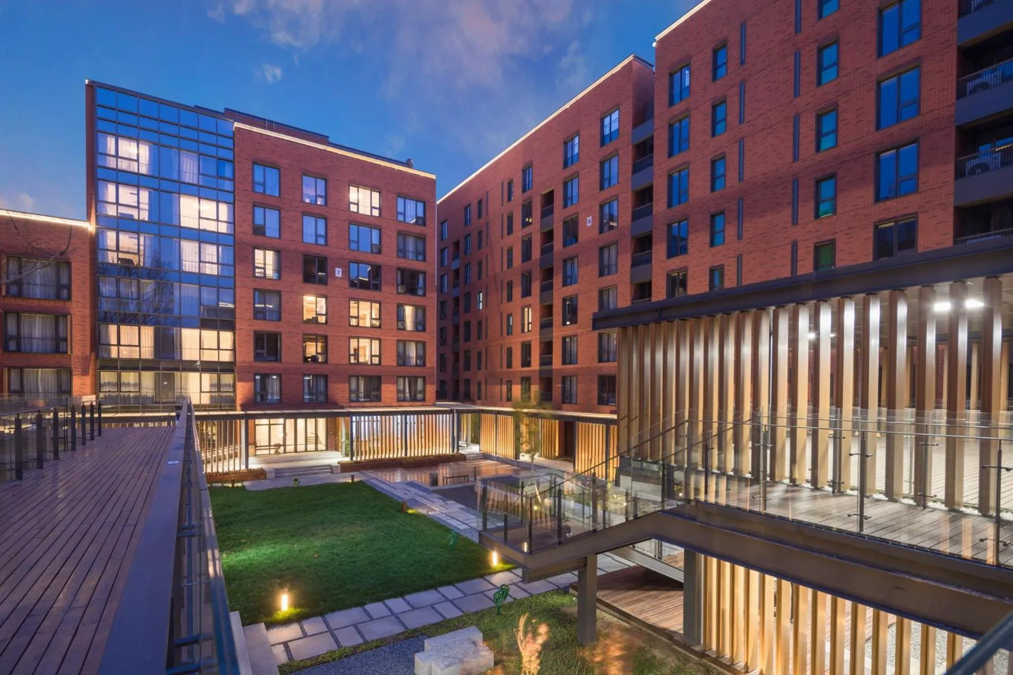 Property building in Holiday Inn Express Beijing Shijingshan Lakeview by IHG