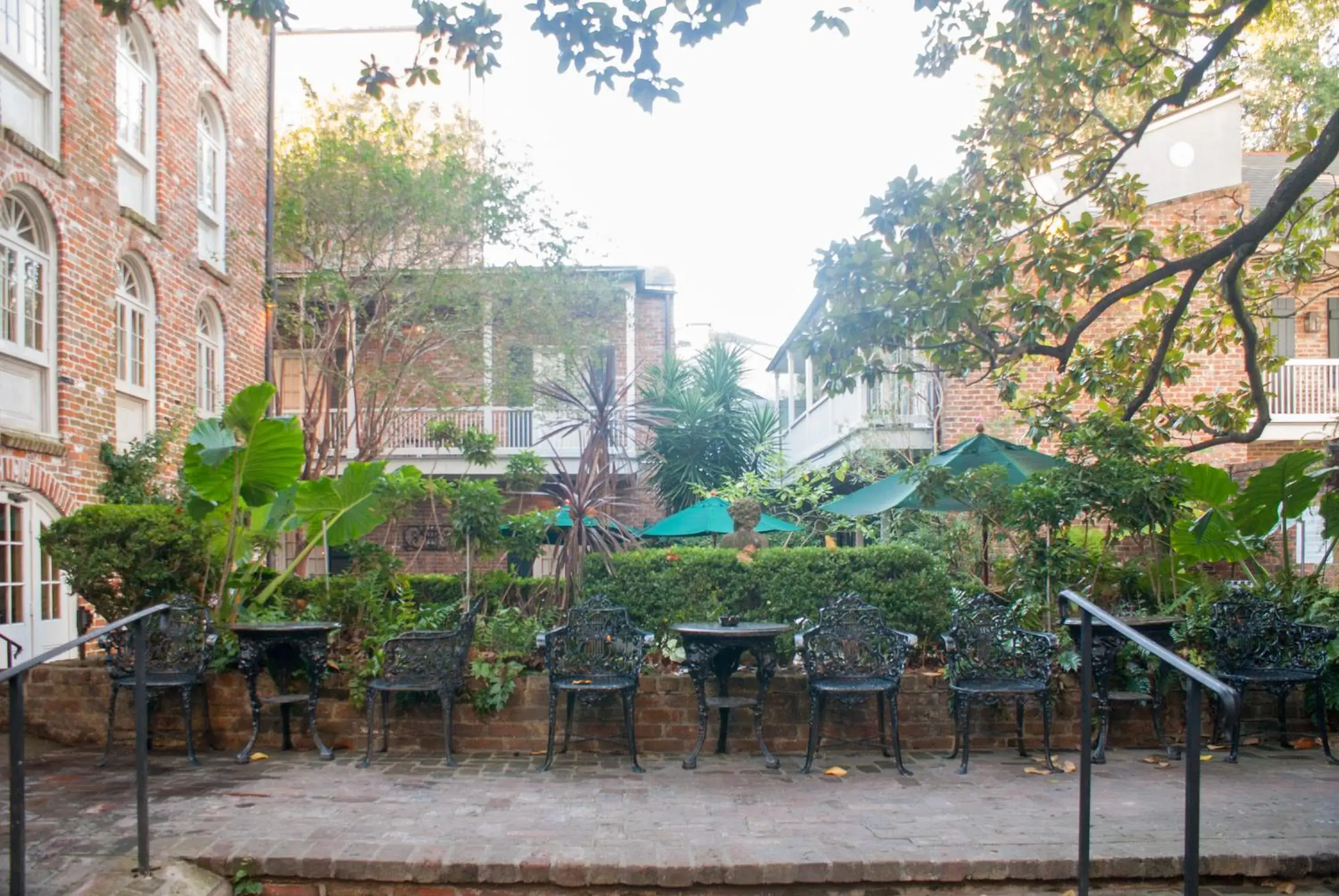 Facade/entrance in Place D'Armes Hotel Facade/entrance in Place D'Armes Hotel
