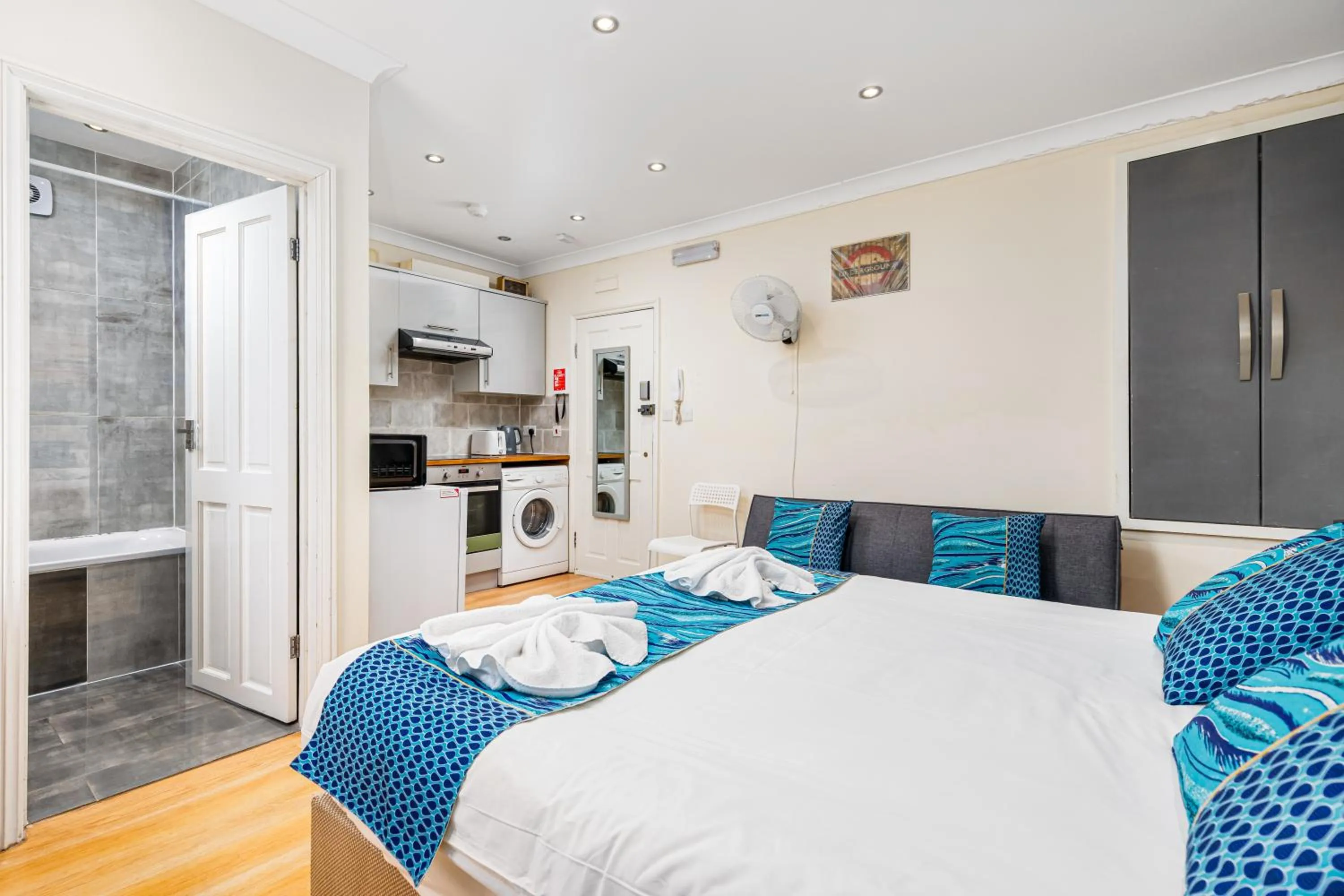 Bed in Camden Apartments