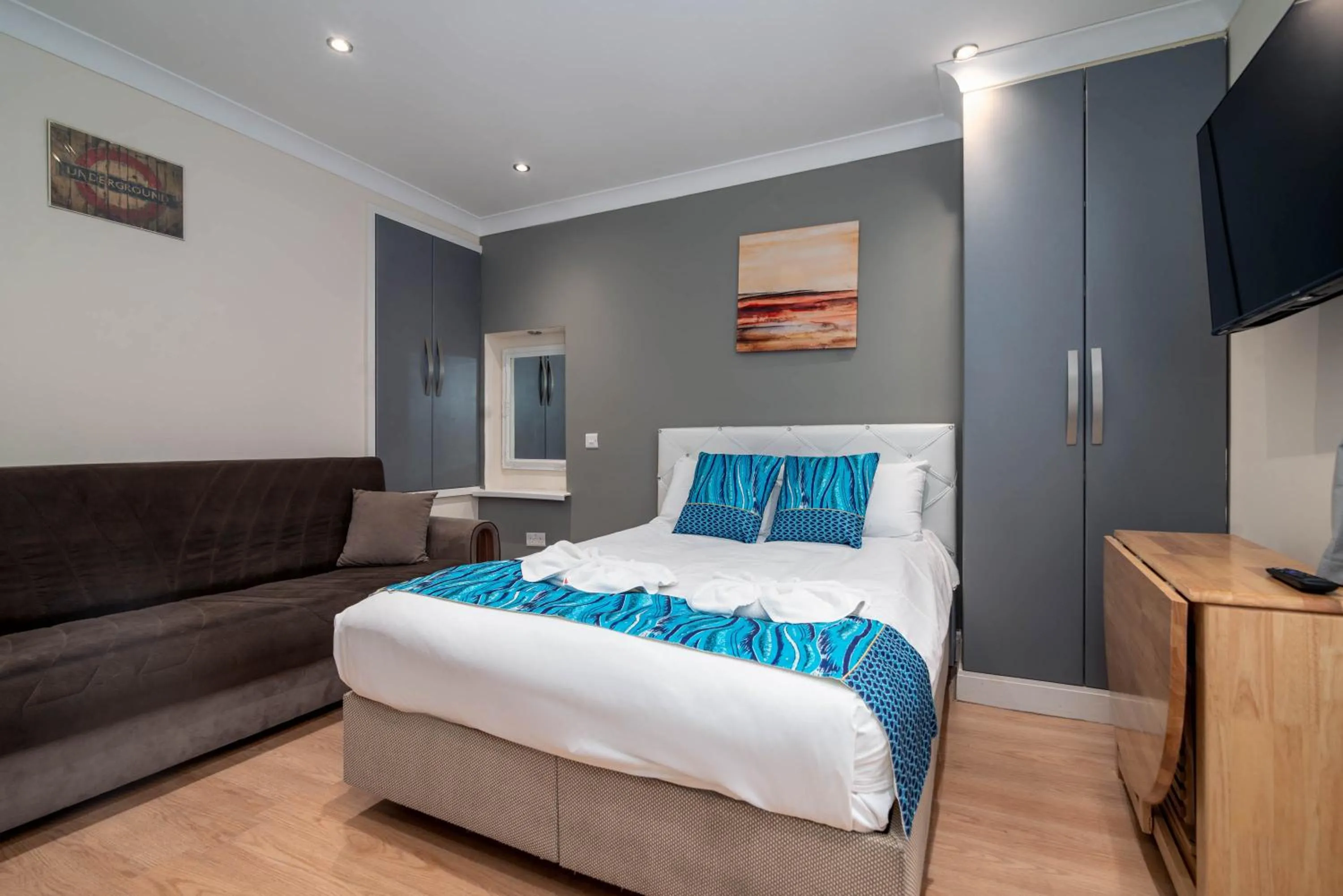 Bed in Camden Apartments