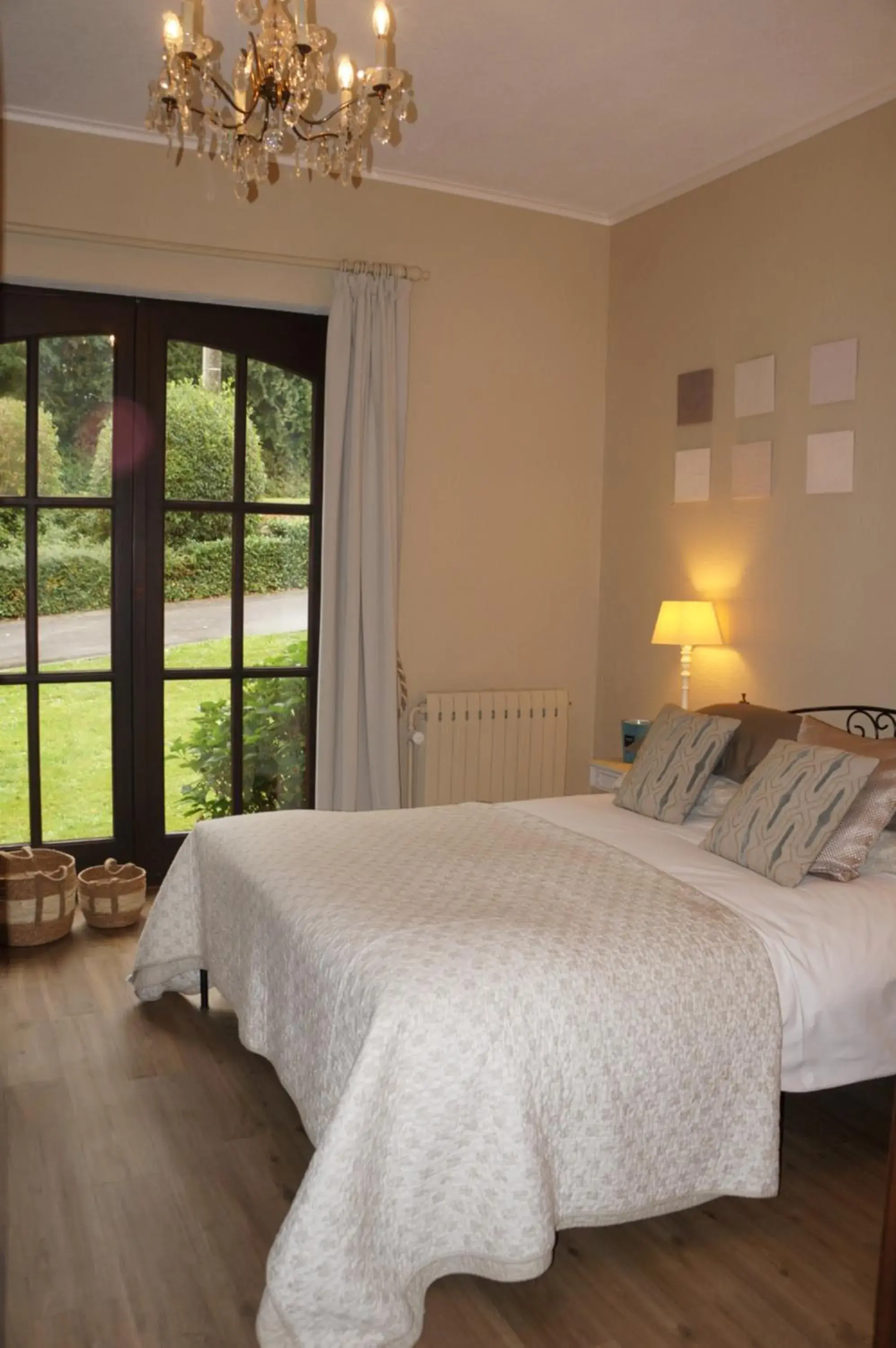 Double Room - single occupancy in B&B LES CRESSES Double Room - single occupancy in B&B LES CRESSES