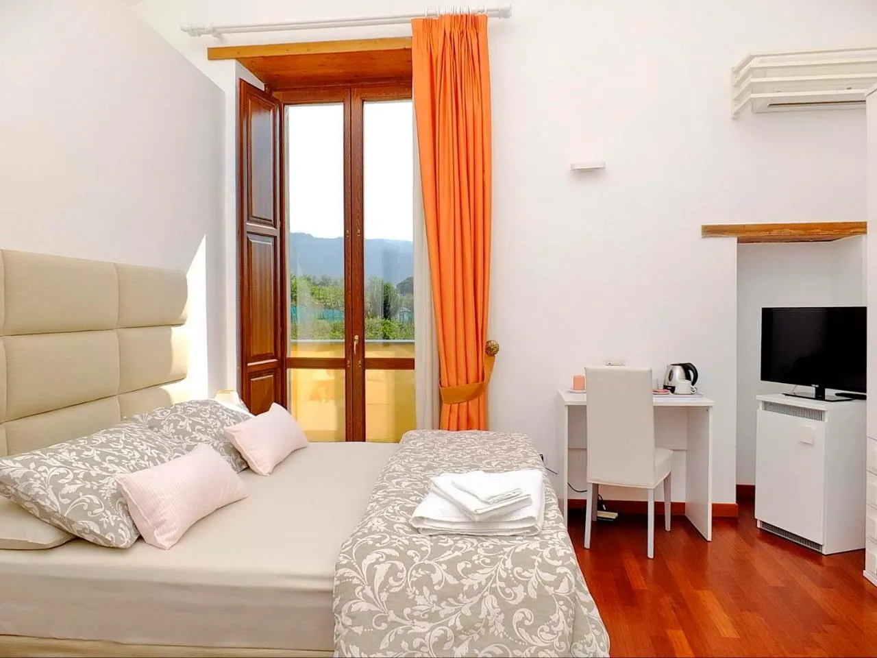 Photo of the whole room in B&B Villa Elisa