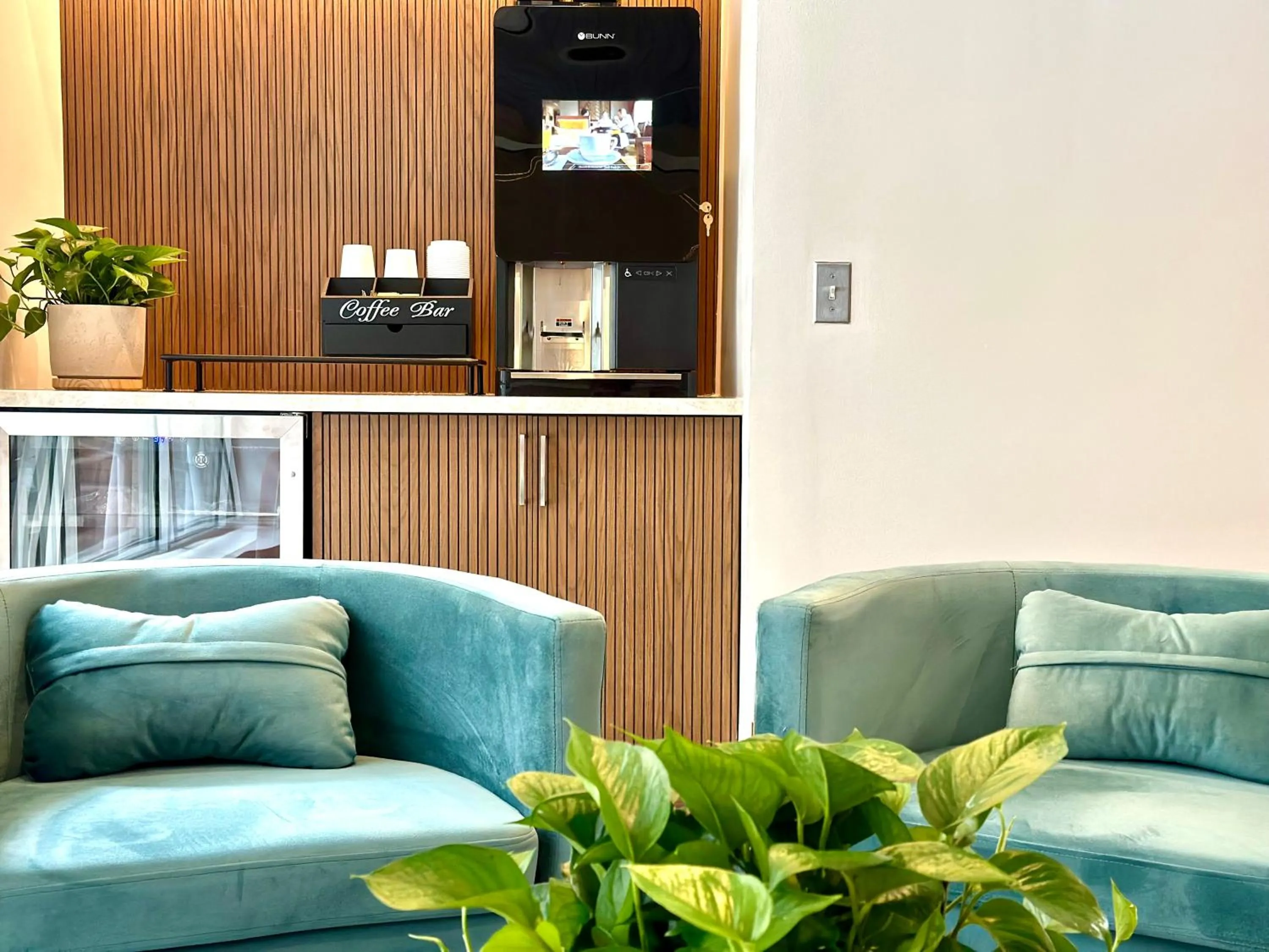 Coffee/tea facilities in The Quincy, an Ascend Collection Hotel