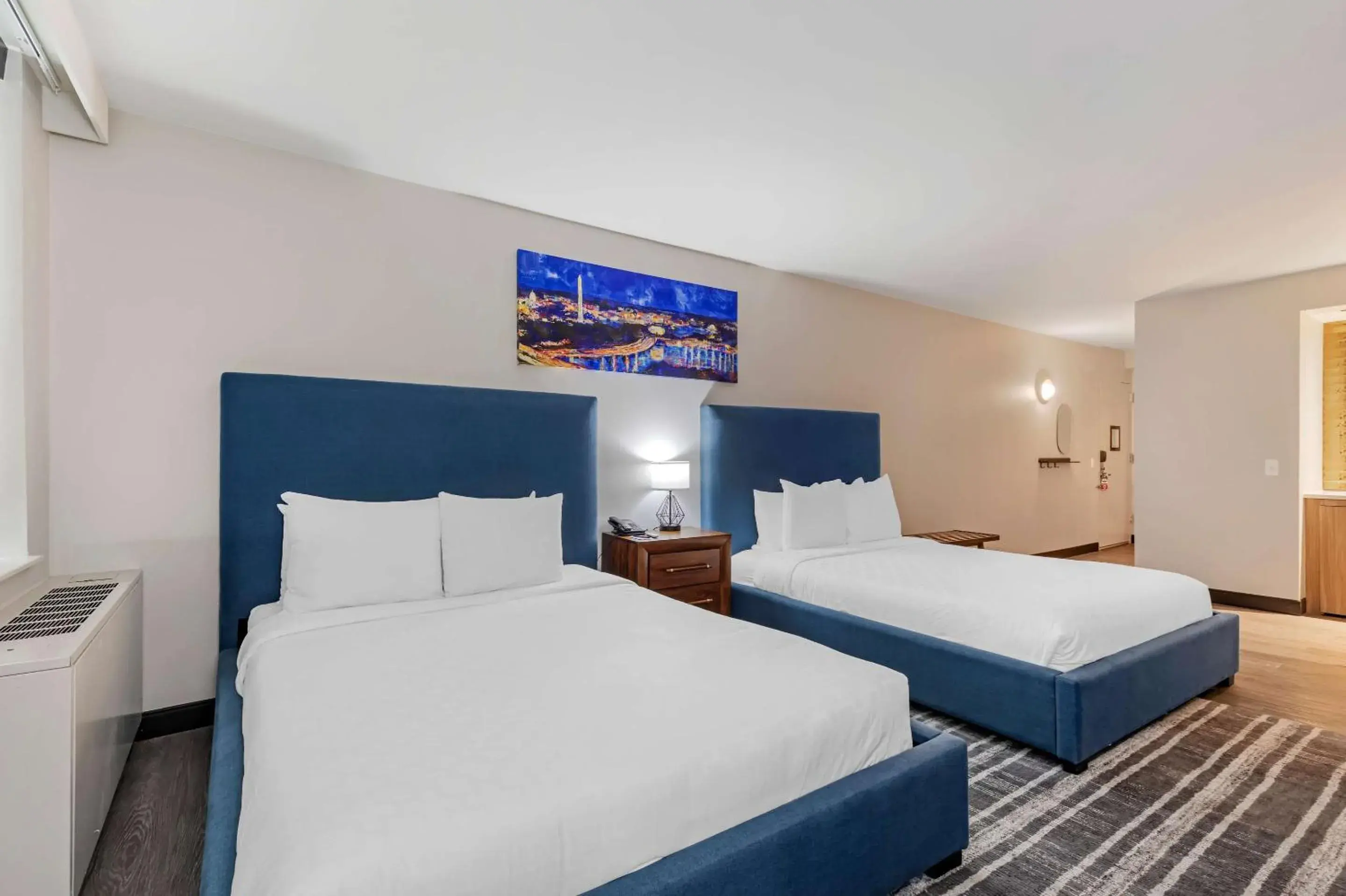 Bedroom, Bed in The Quincy, an Ascend Collection Hotel Bedroom, Bed in The Quincy, an Ascend Collection Hotel