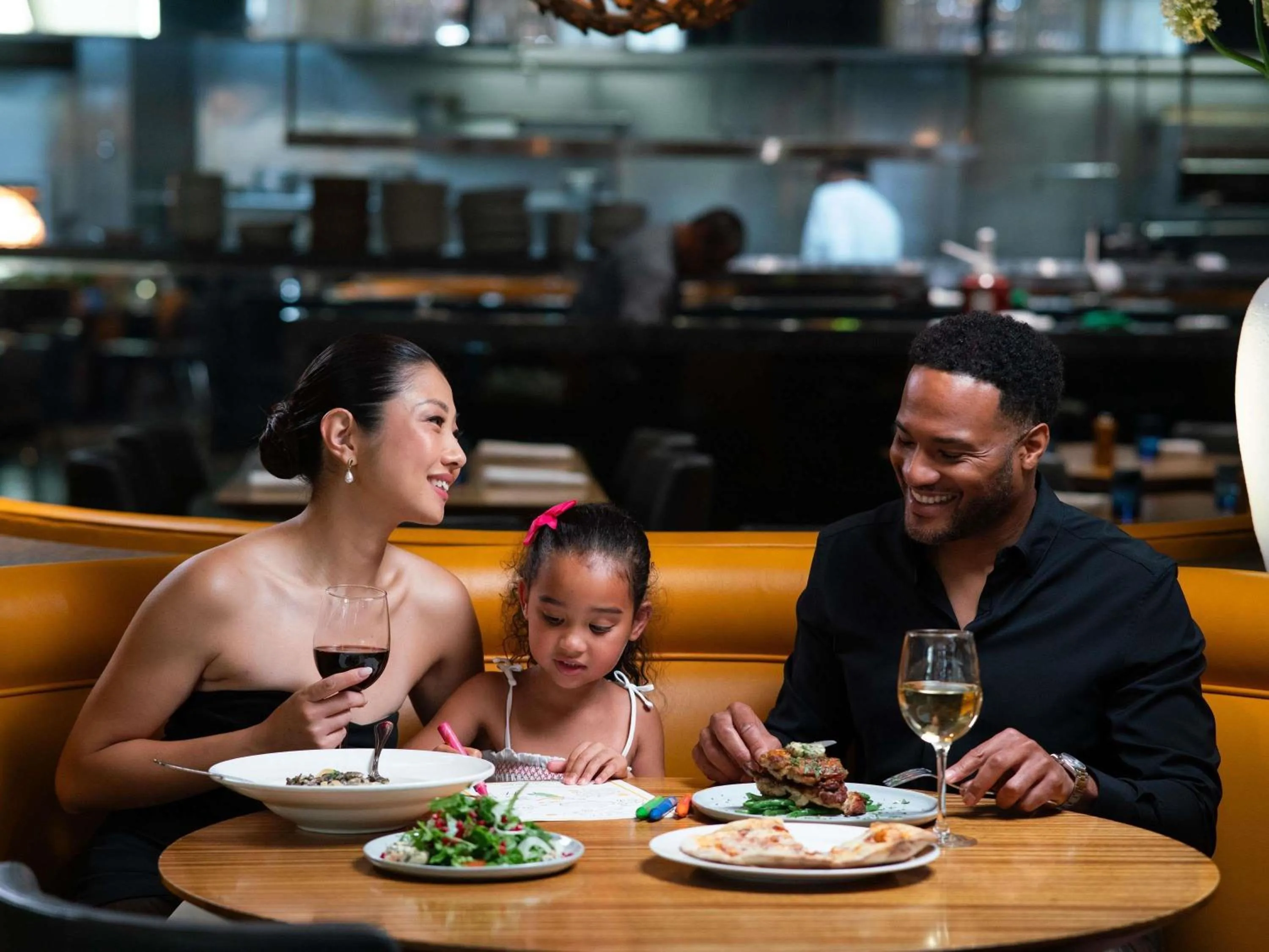 Restaurant/places to eat in Hotel Sofitel Los Angeles at Beverly Hills