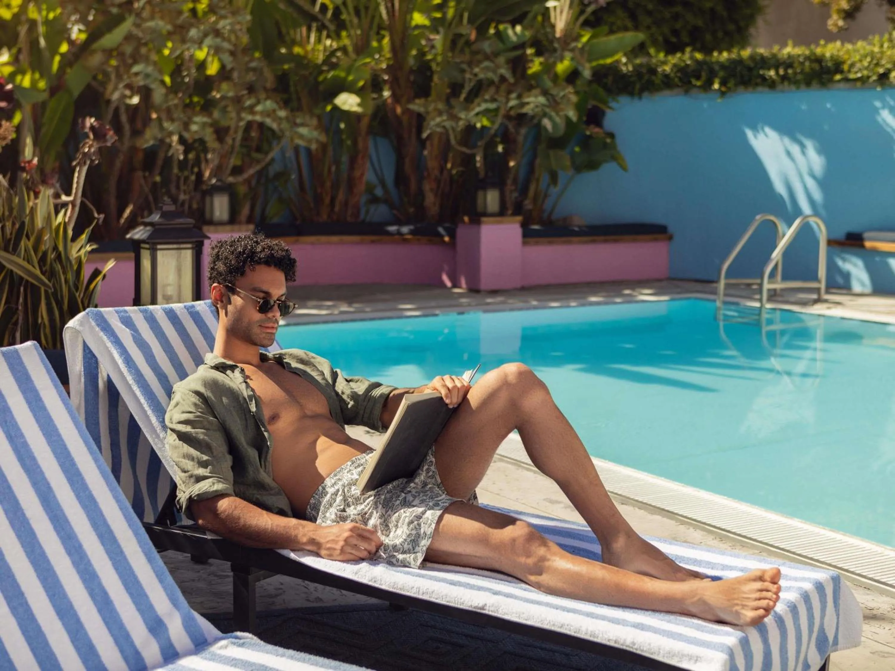 Pool view in Hotel Sofitel Los Angeles at Beverly Hills
