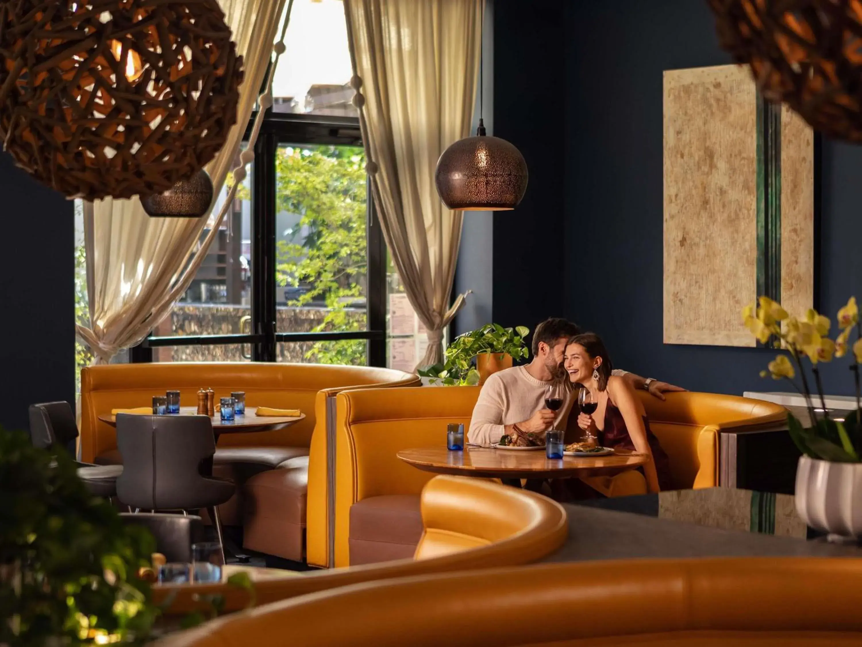 Restaurant/places to eat in Hotel Sofitel Los Angeles at Beverly Hills Restaurant/places to eat in Hotel Sofitel Los Angeles at Beverly Hills