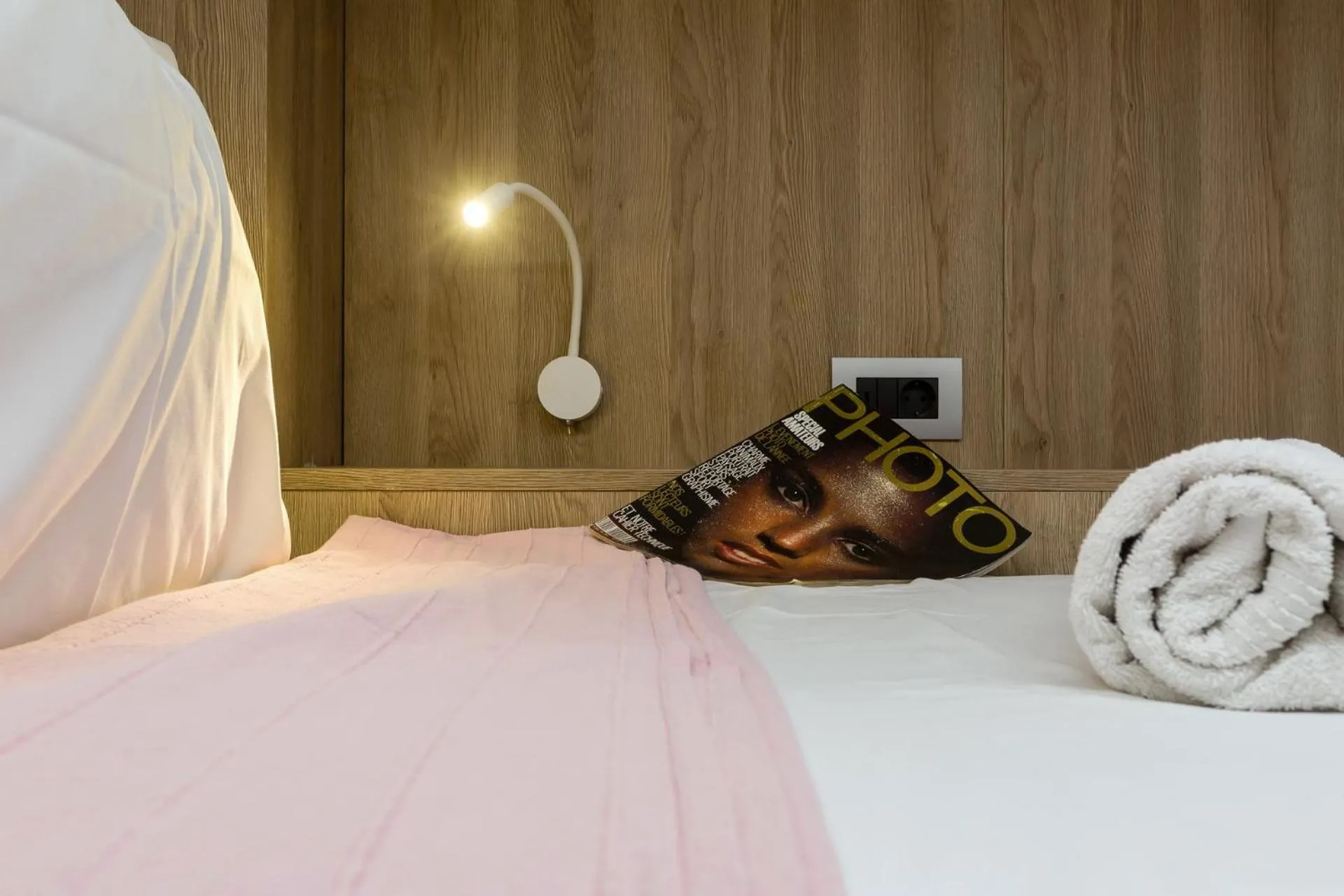 Bed in LOC HOSPITALITY Urban Den