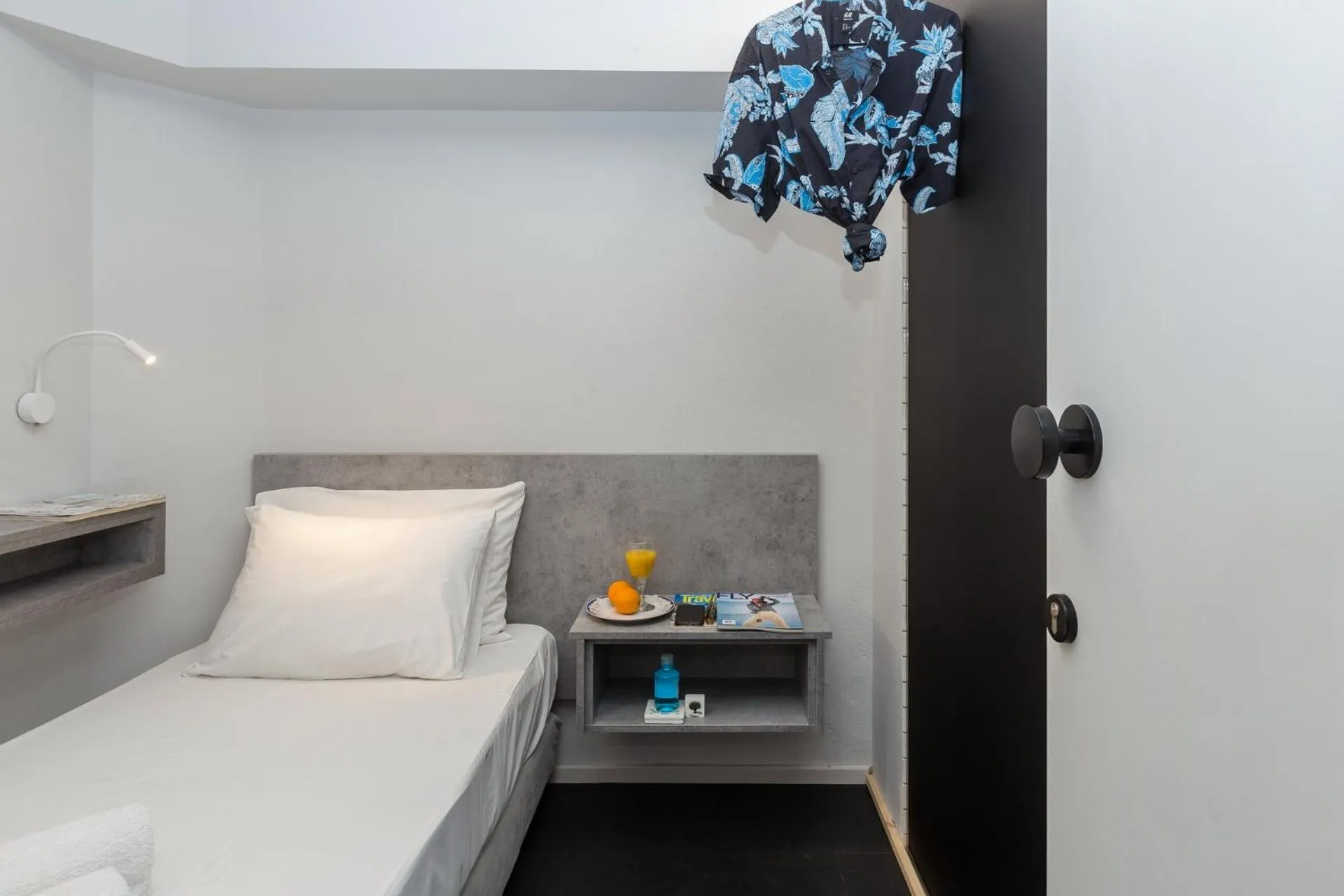 Bed in LOC HOSPITALITY Urban Den