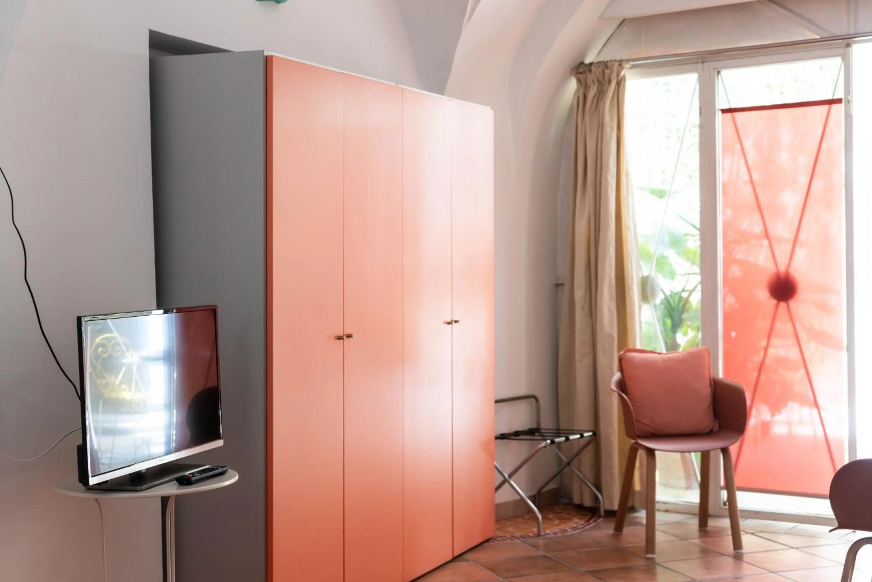 wardrobe in B&B Corte dei Memoli di Margiotta Giuseppina