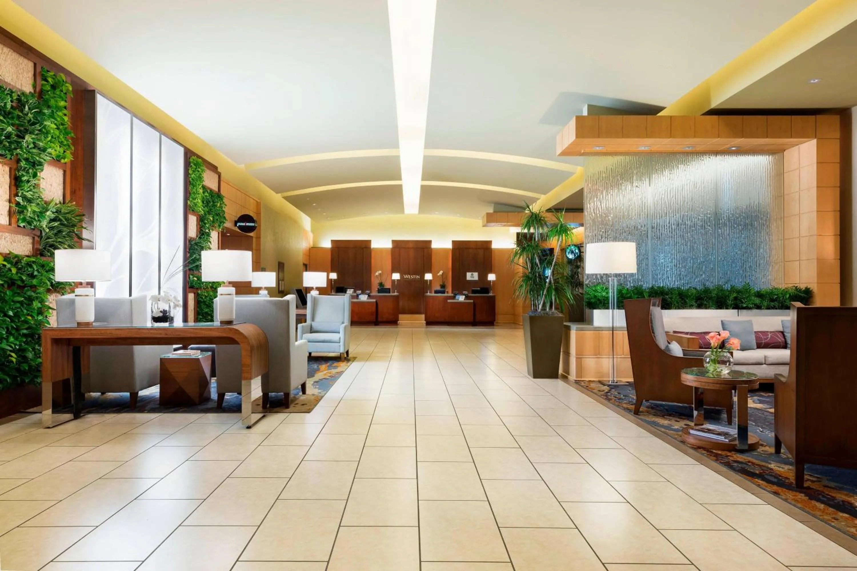 Lobby or reception in The Westin Arlington