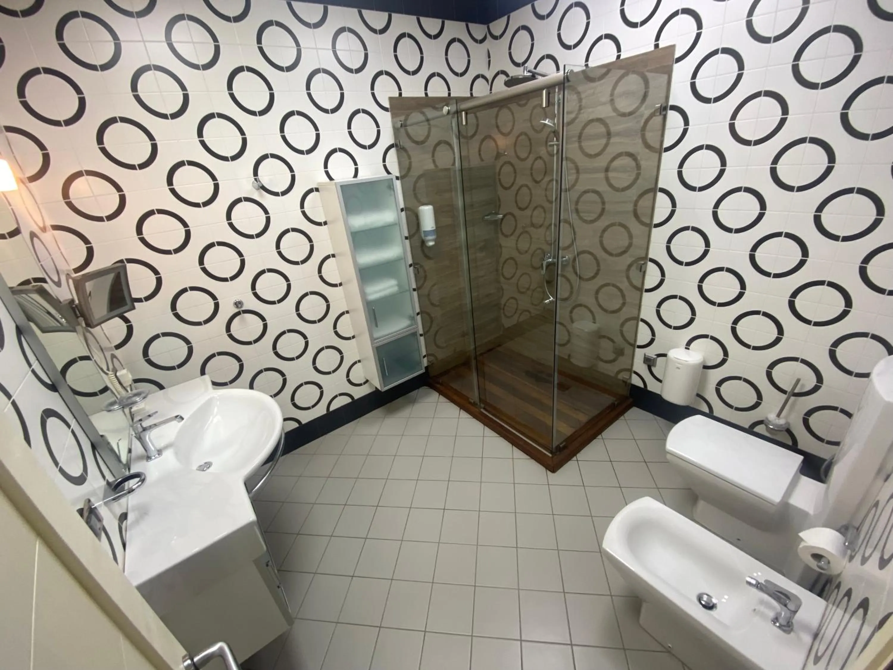 Shower in Badam d'Art Boutique Hotel