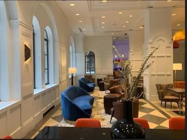 Lobby or reception in Warwick Allerton Chicago Lobby or reception in Warwick Allerton Chicago
