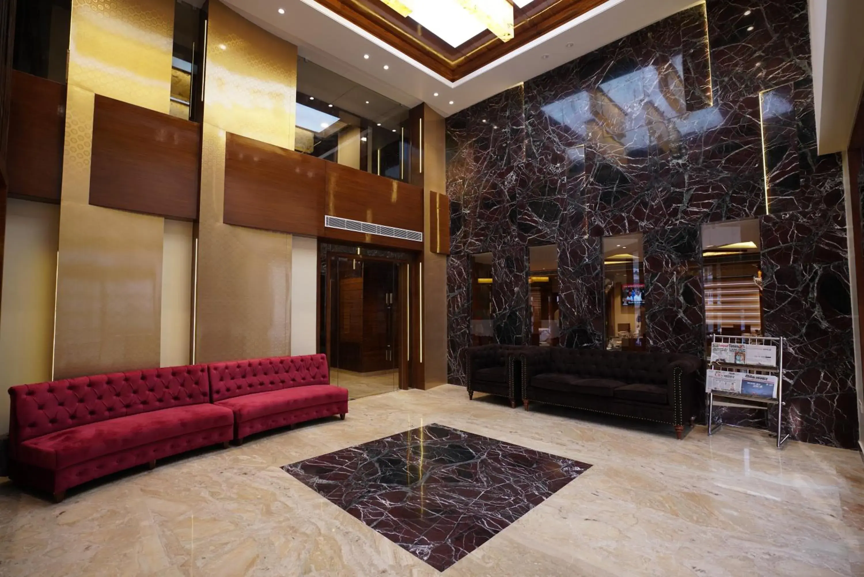 Lobby or reception in Hotel Indo Prime - Jaipur City Centre Lobby or reception in Hotel Indo Prime - Jaipur City Centre